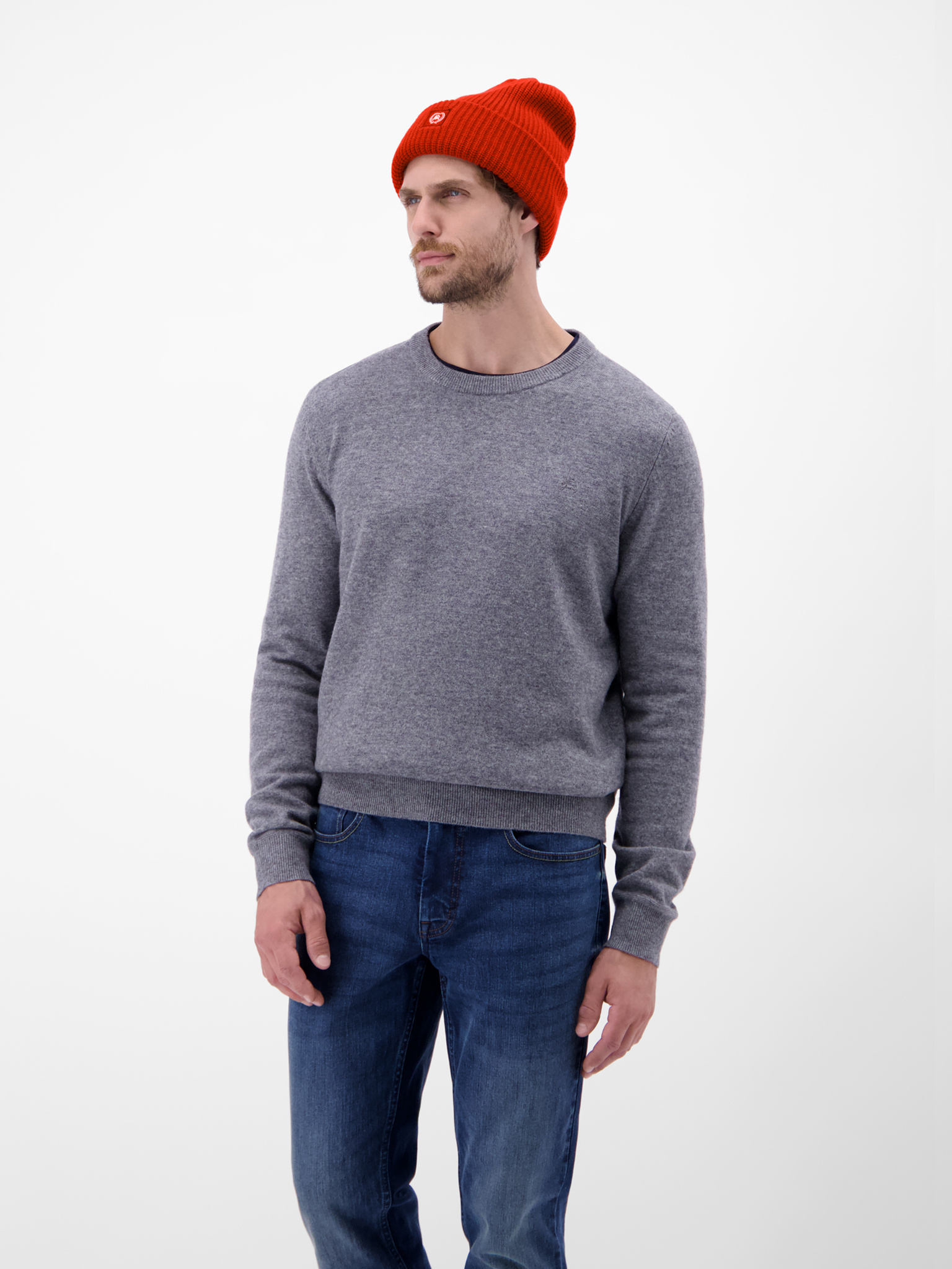 5506163 MUETZE (344)