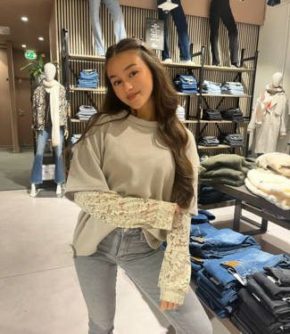 CLARA - LACE SHIRT (Cream)