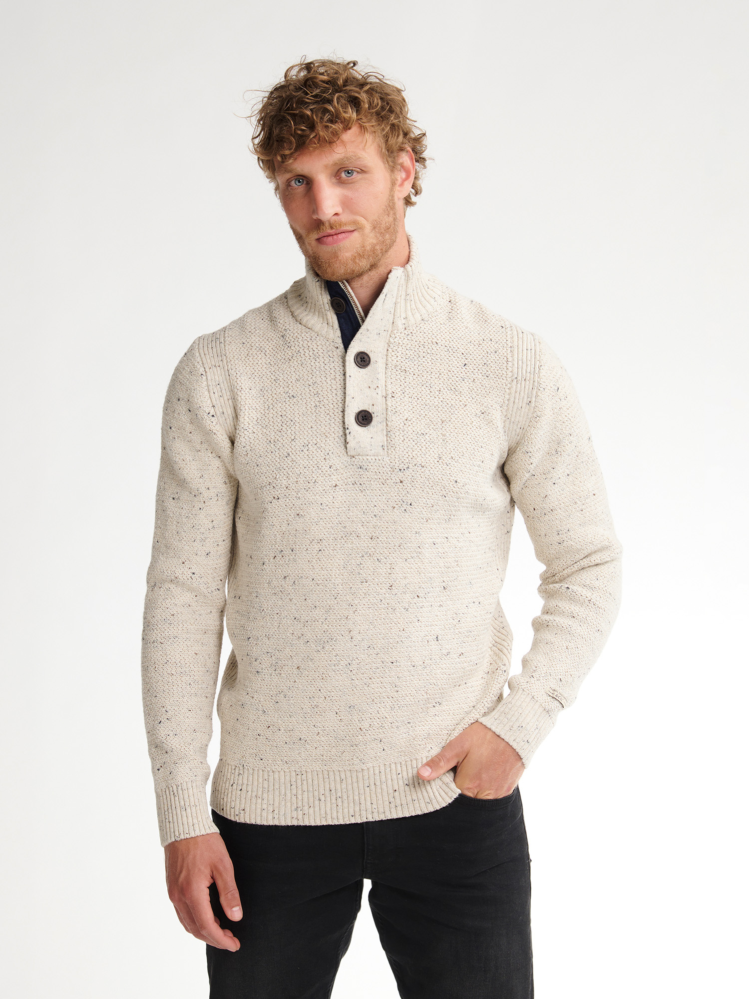 M-3050-KWC226 Men Knitwear Collar (Antique White Melee 0009)