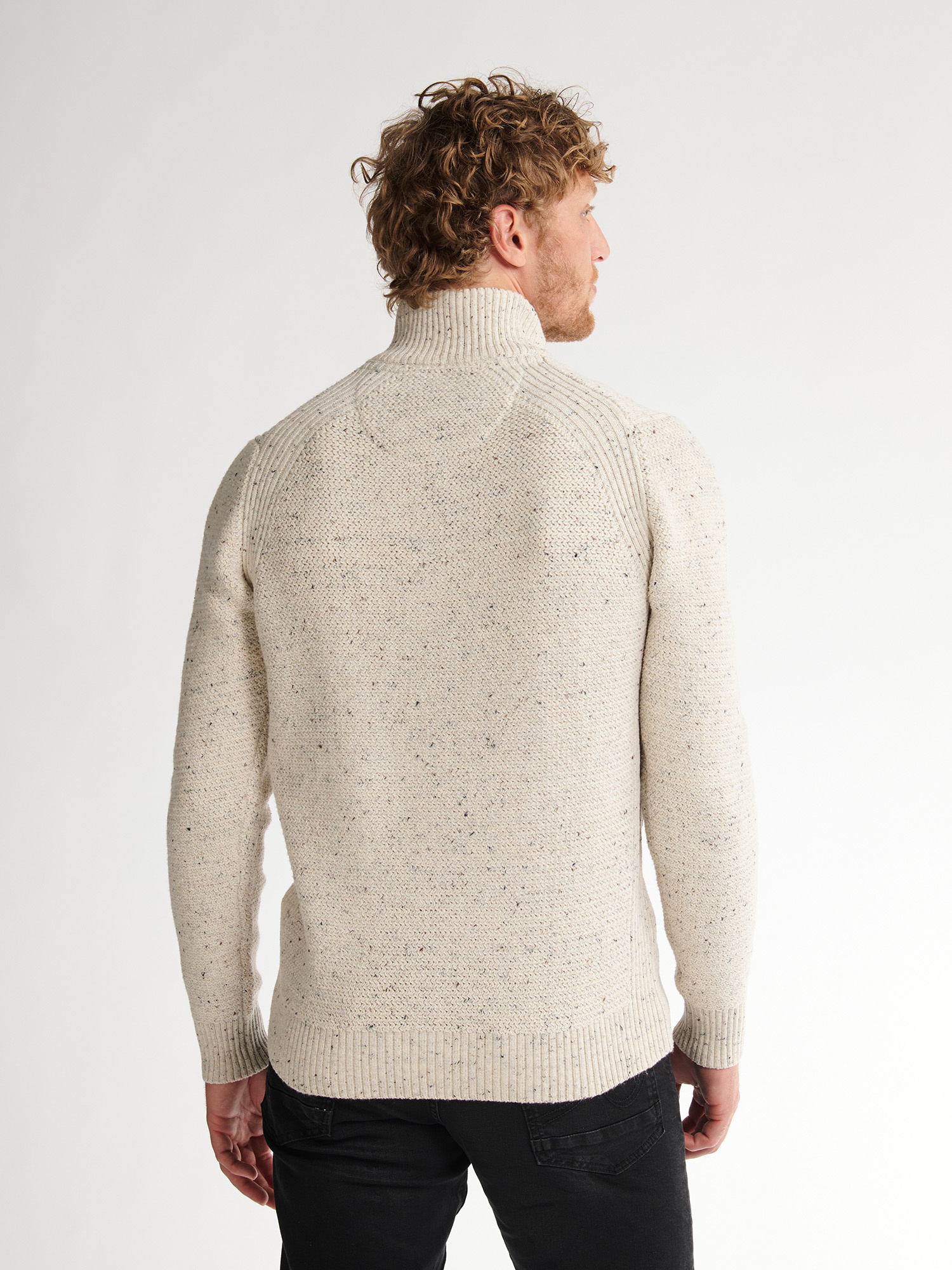 M-3050-KWC226 Men Knitwear Collar (Antique White Melee 0009)