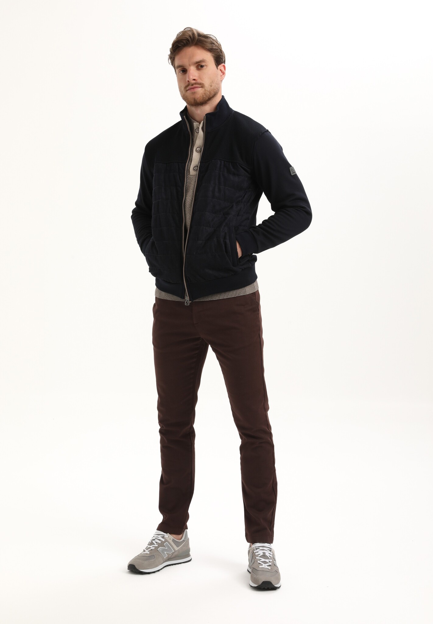 425744 Men Vesten (301 Navy)