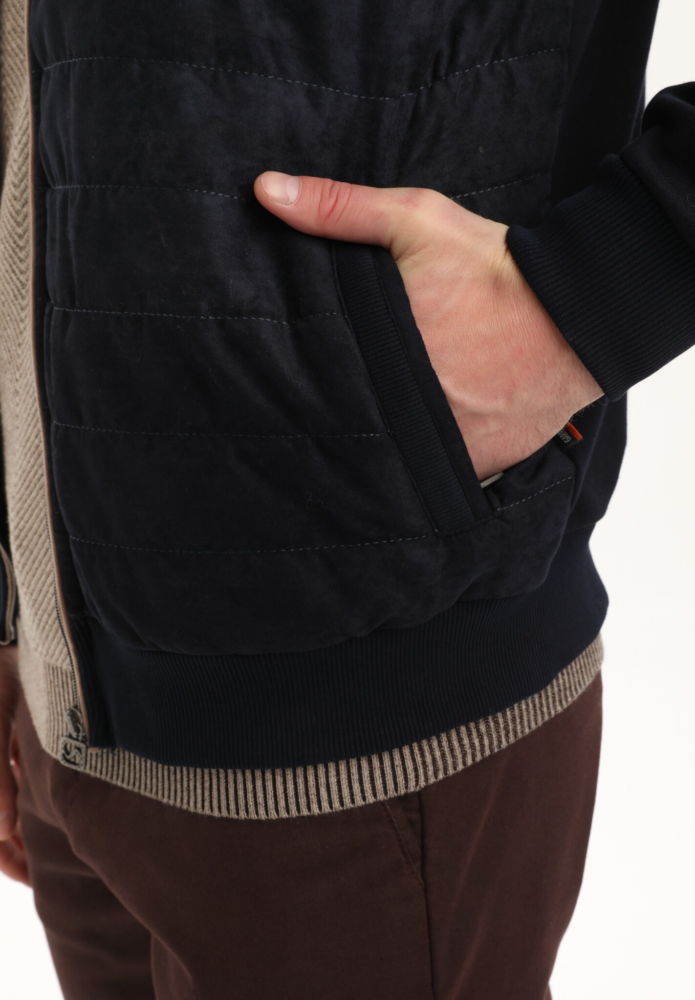 425744 Men Vesten (301 Navy)