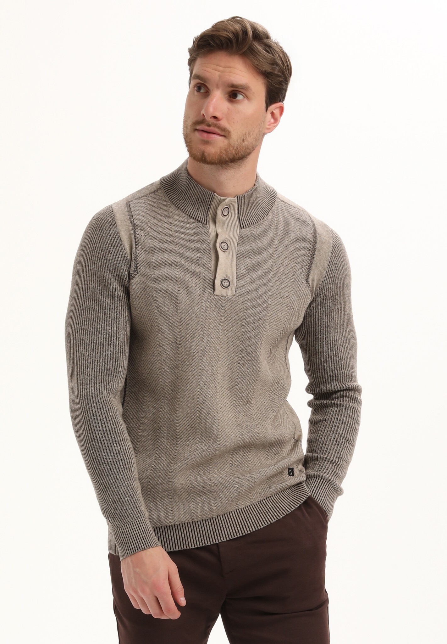 615770 Men Knits (5558 Taupe)