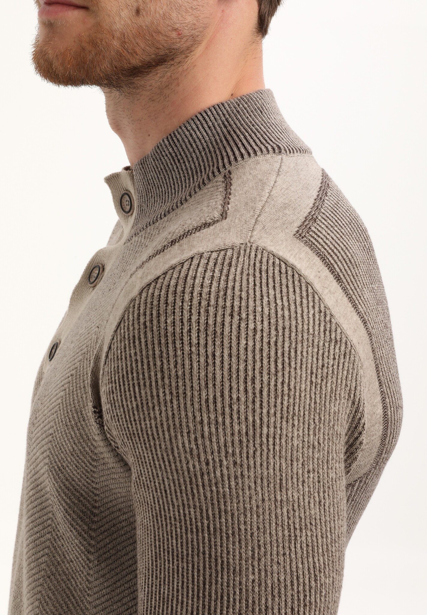 615770 Men Knits (5558 Taupe)