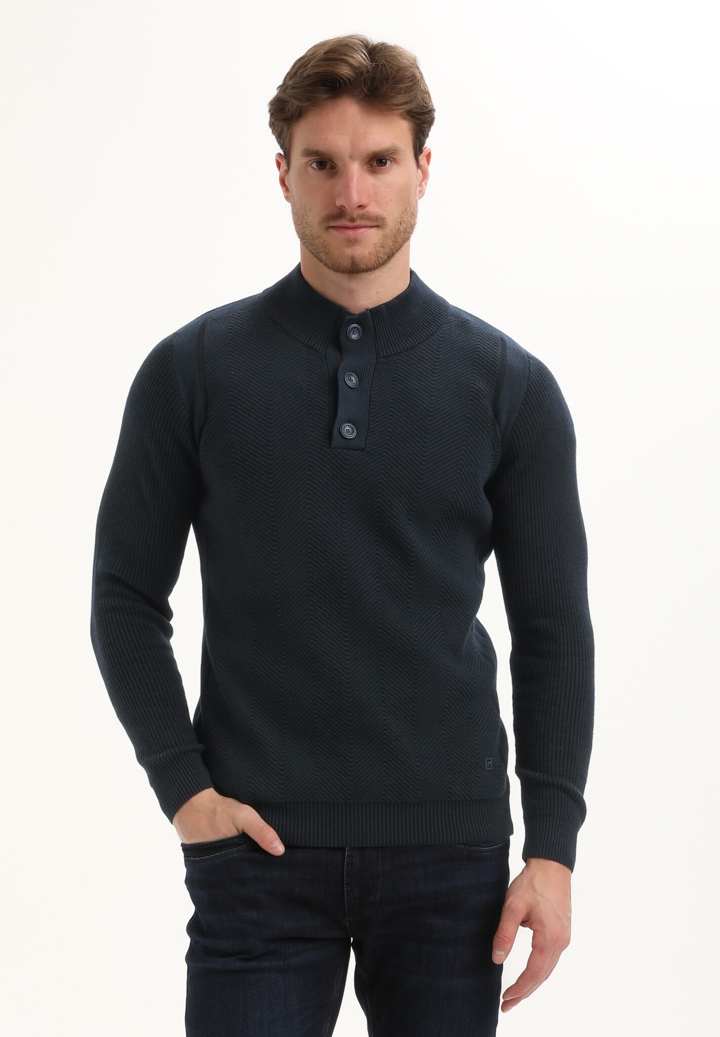 615770 Men Knits (301 Navy)