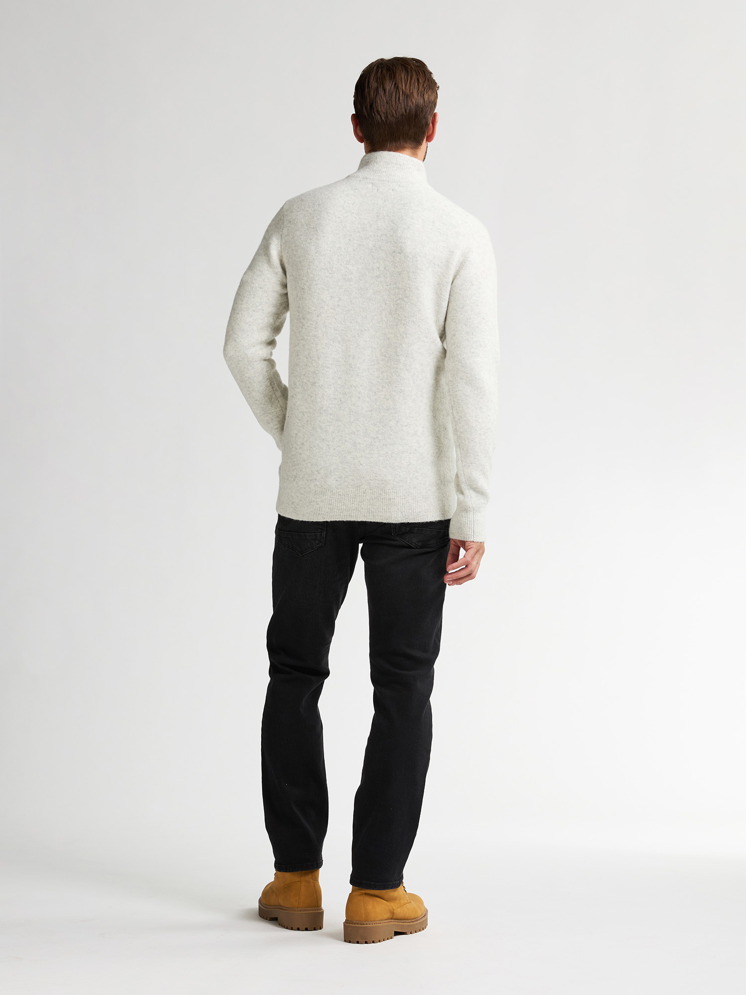 M-3050-KWC290 Men Knitwear Collar (Antique White Melee 0009)