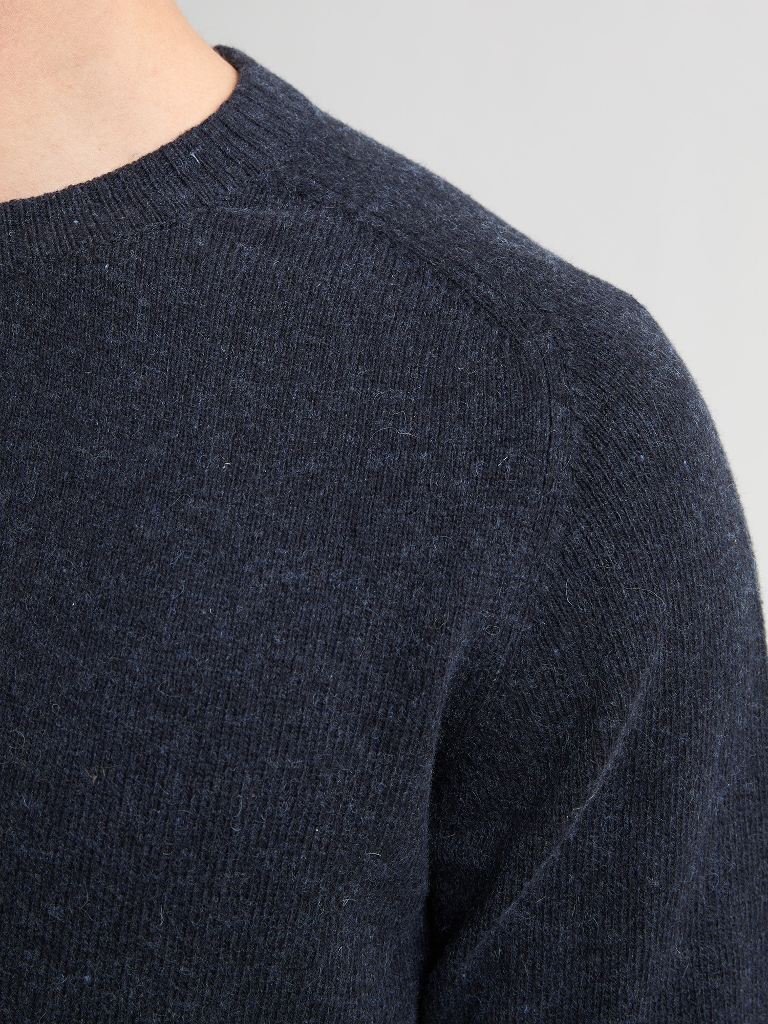 M-3050-KWR219 Men Knitwear Round Neck Basic (5092 Royal Navy)