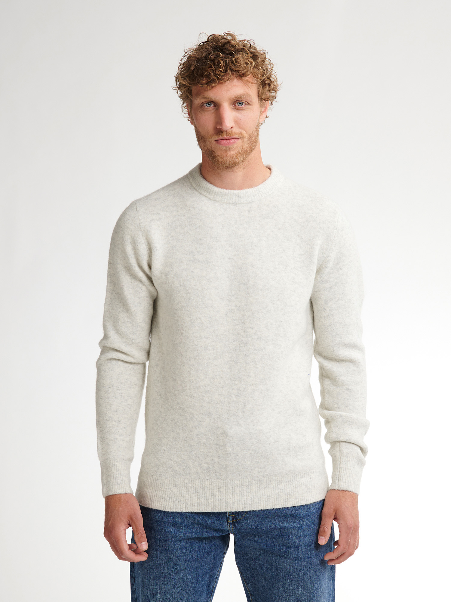 M-3050-KWR291 Men Knitwear Round Neck Basic (Antique White Melee 0009)