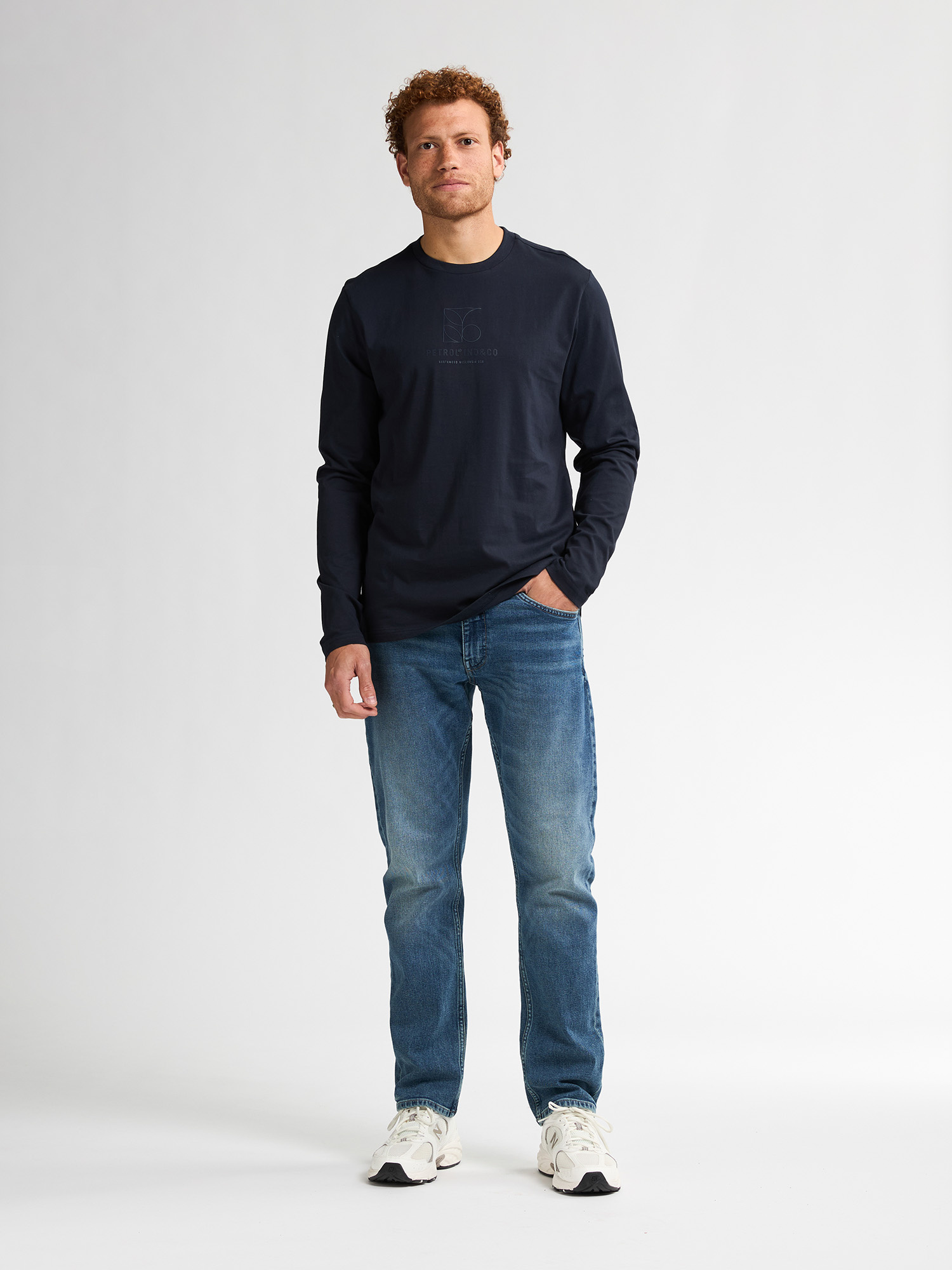 M-3050-TLR623 Men T-Shirt LS Round Neck (5092 Royal Navy)