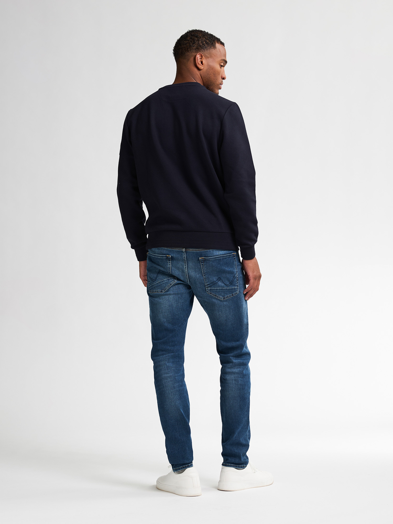 M-3050-SWR310 Men Sweater Round Neck (5092 Royal Navy)