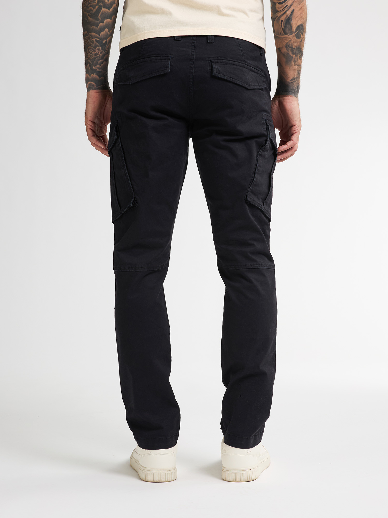 M-ROS-TRO581 Men Cargo (9999 Black)