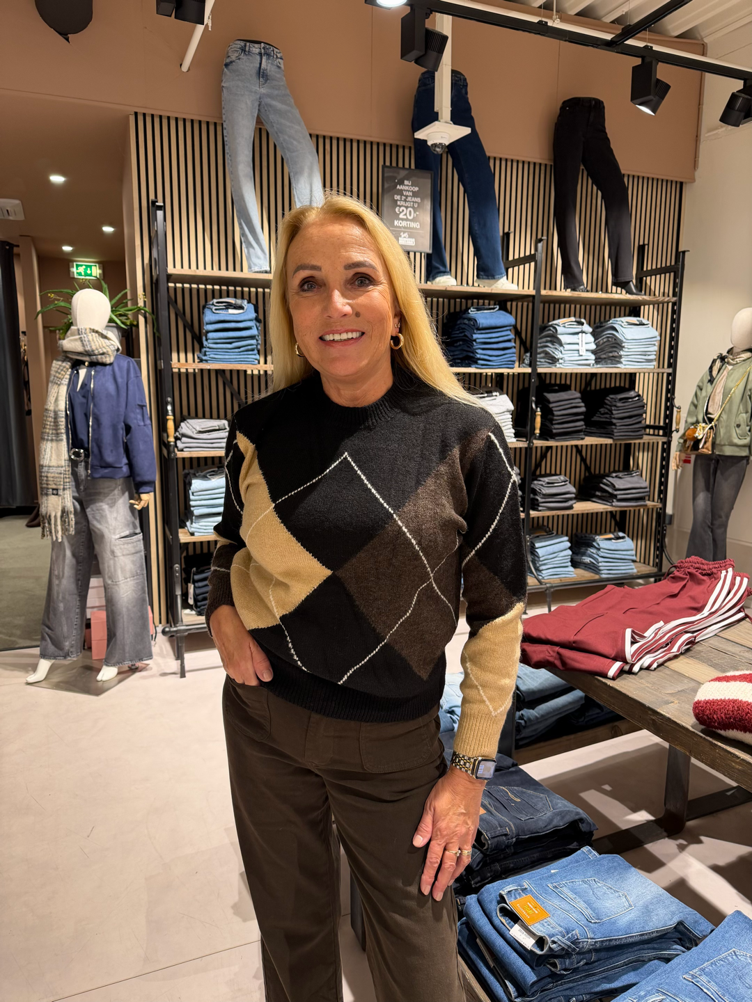 GIANI Check Pullover (Black/Brown)