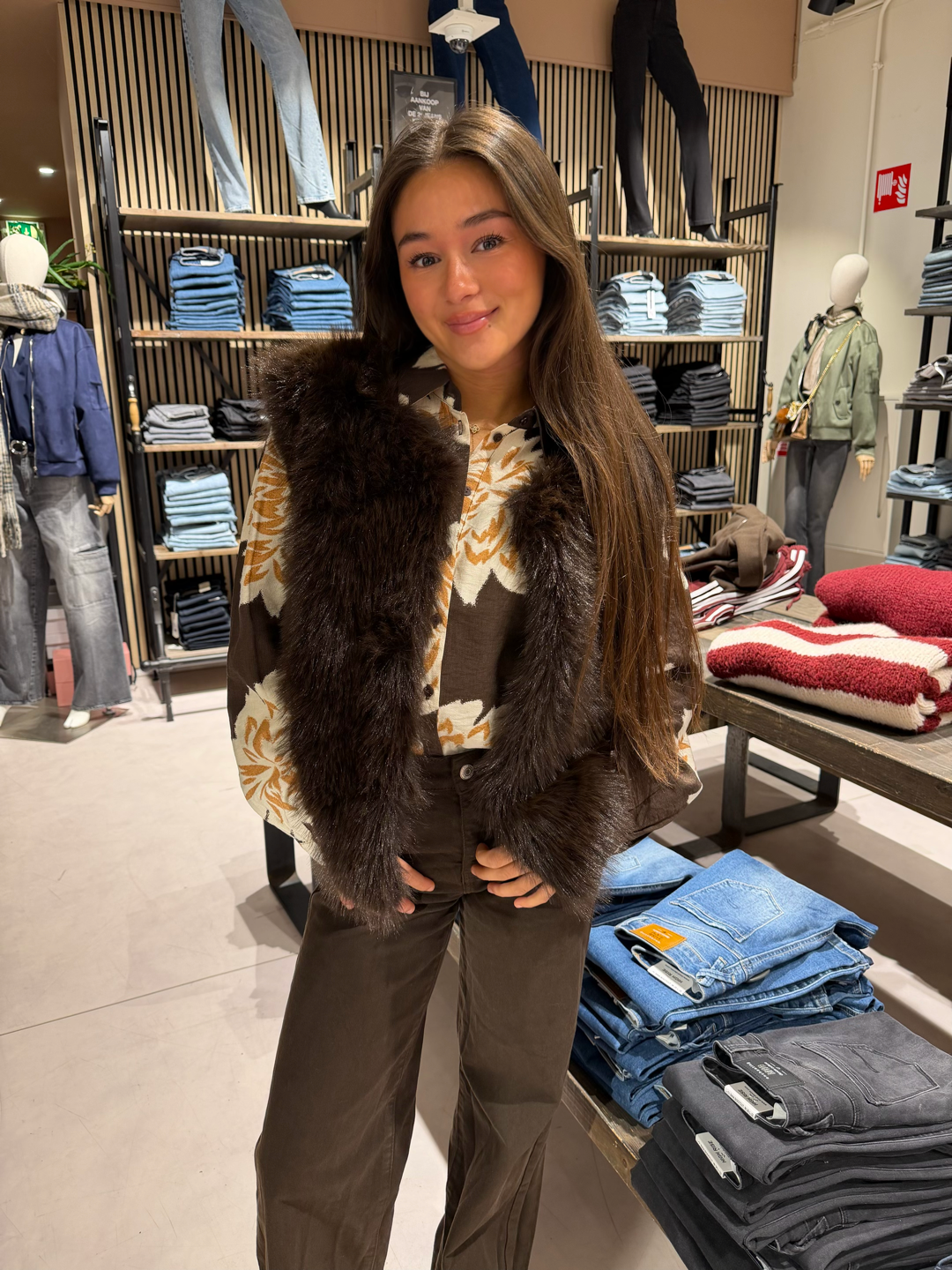 AVA Bodywarmer Brown