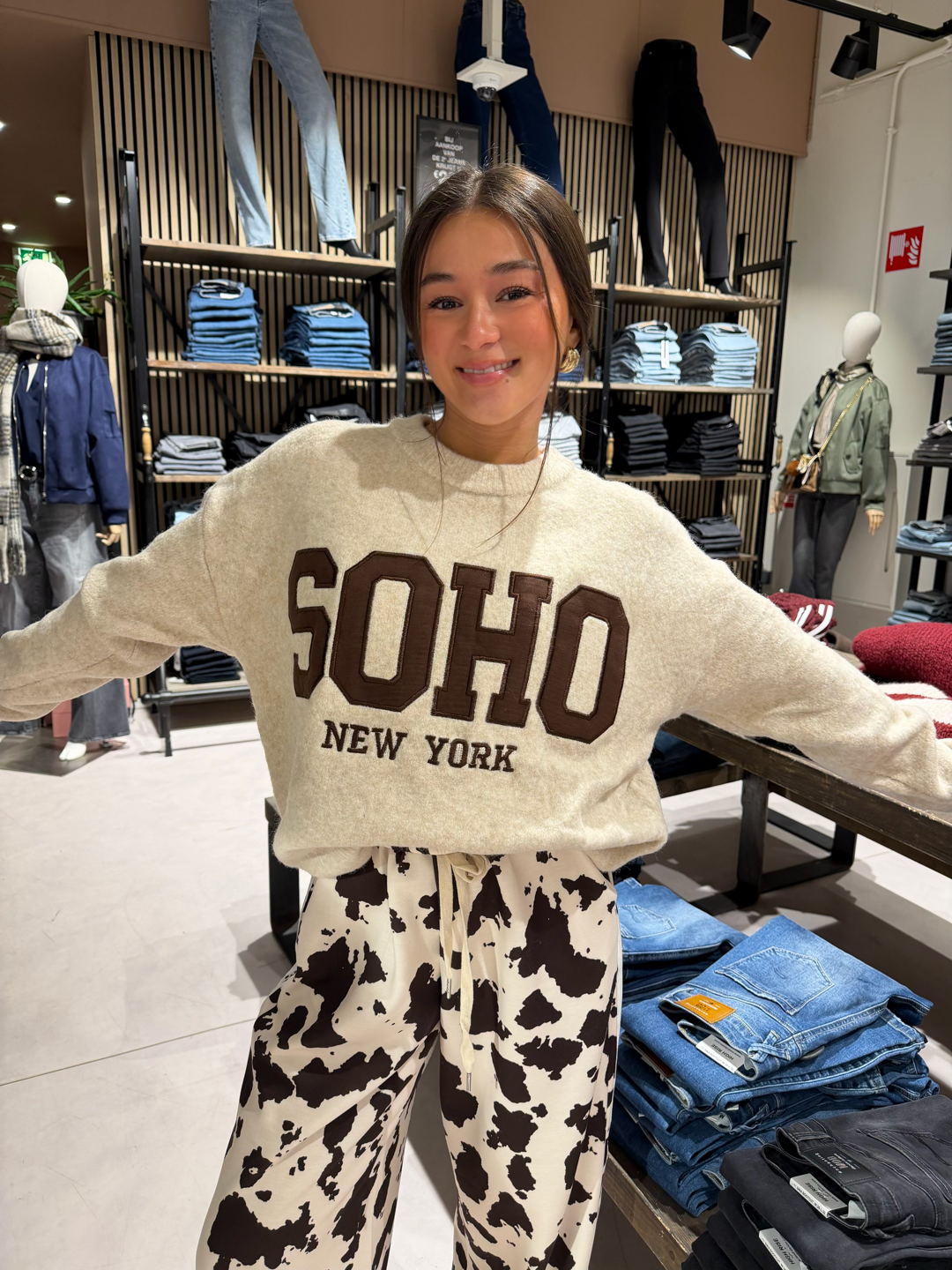 SOHO Pullover Brown