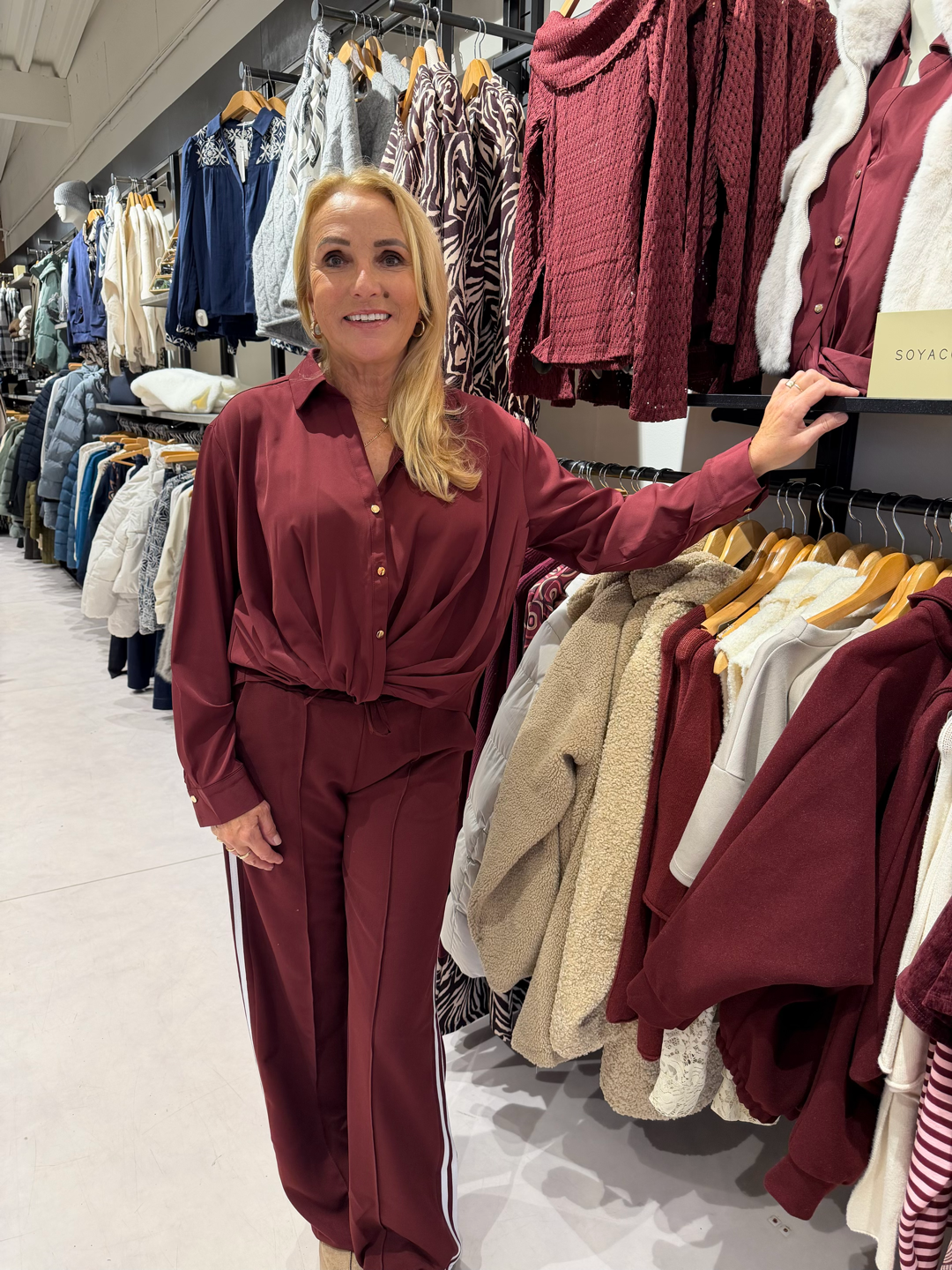 CTN PARIS - Chic Blouse (Bordeaux)