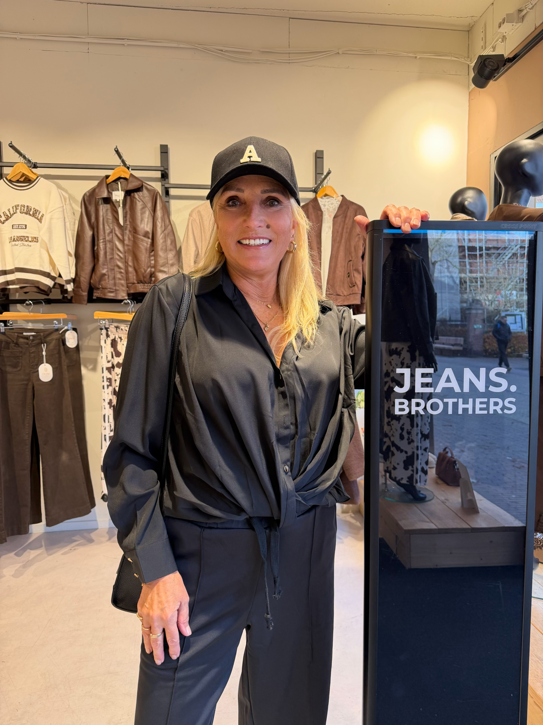 CTN PARIS - Chic Blouse (Black)