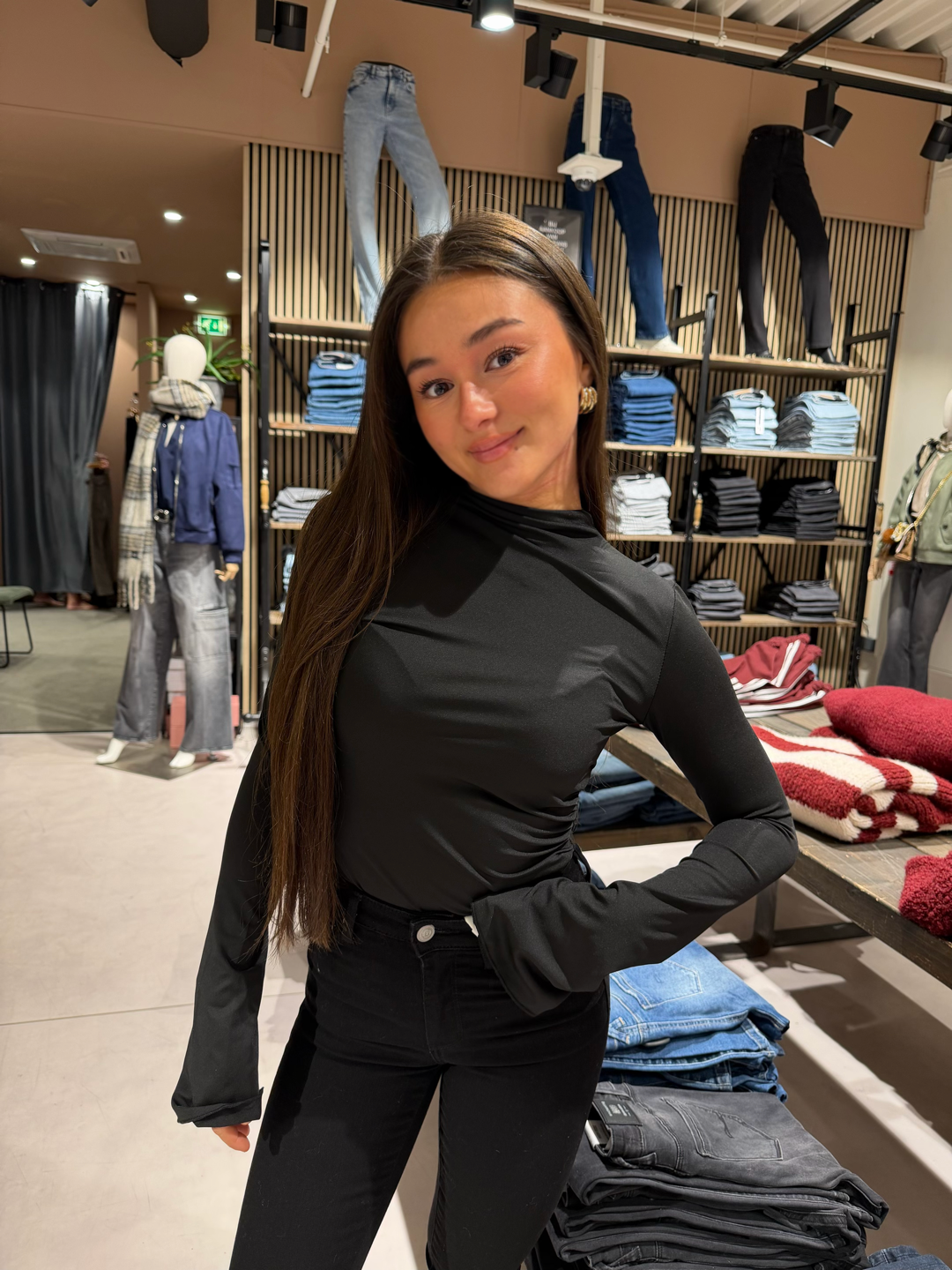 CHIC GIRL - Body (Black)