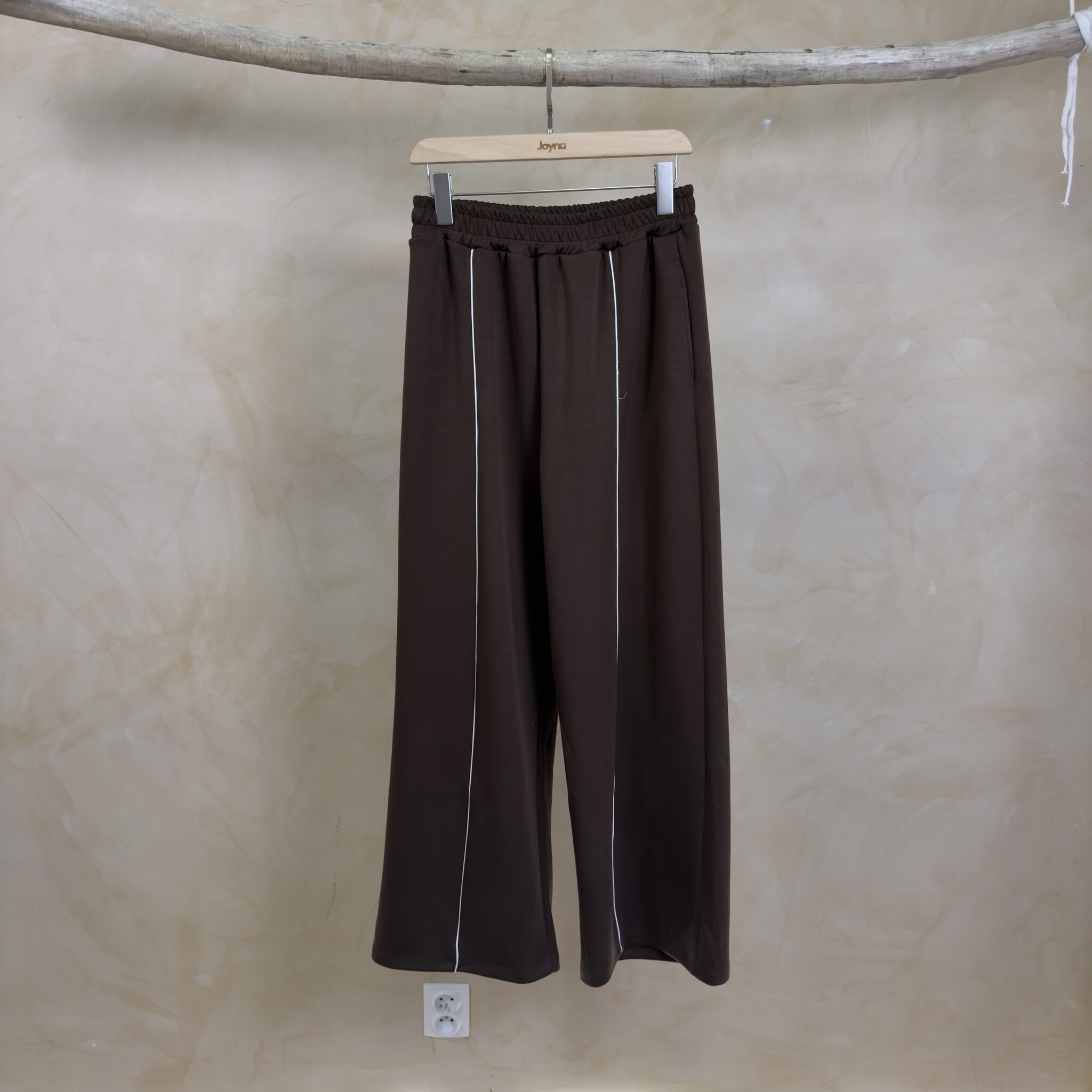 JOY STRIPE JOG  (Brown)