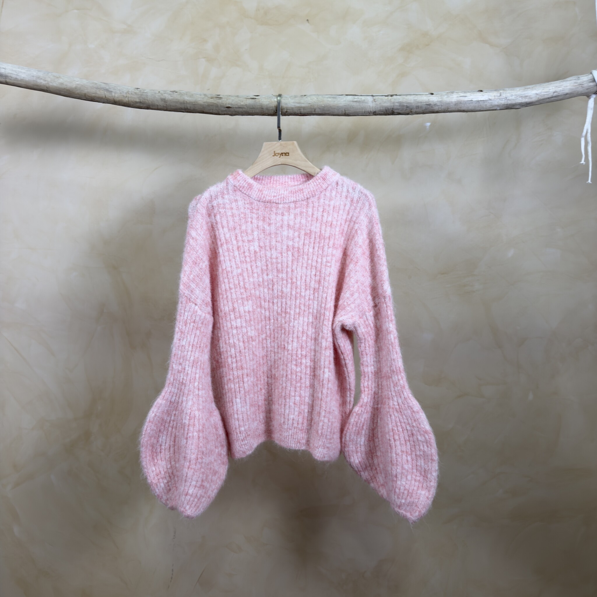 JOY PULLOVER (Light Pink)
