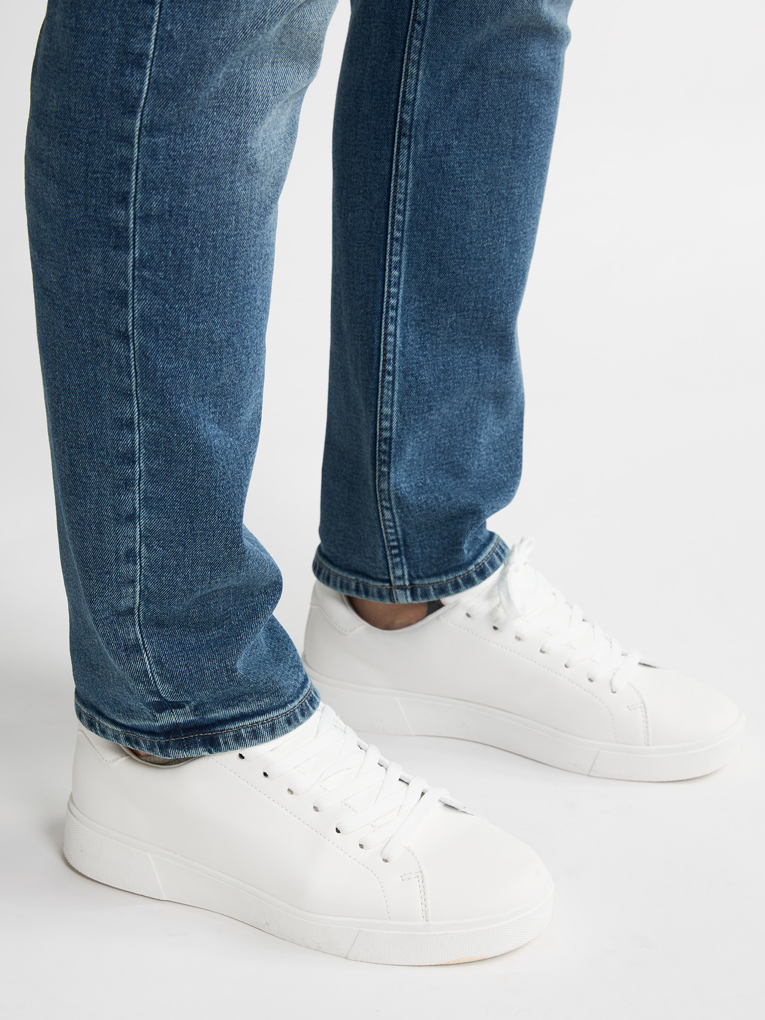 STARLING-VTG Men Denim Straight Fit (5857 Natural Faded)