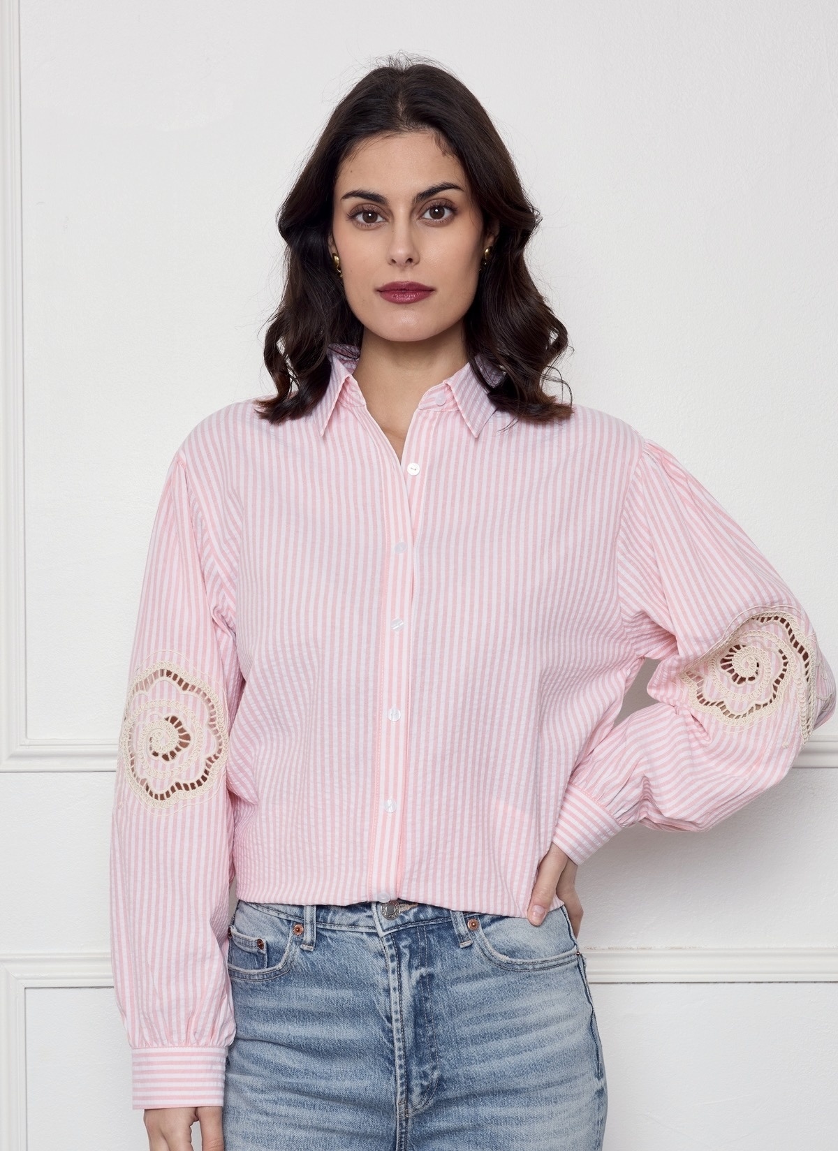 MG Broderie Sleeve Blouse (Pink)