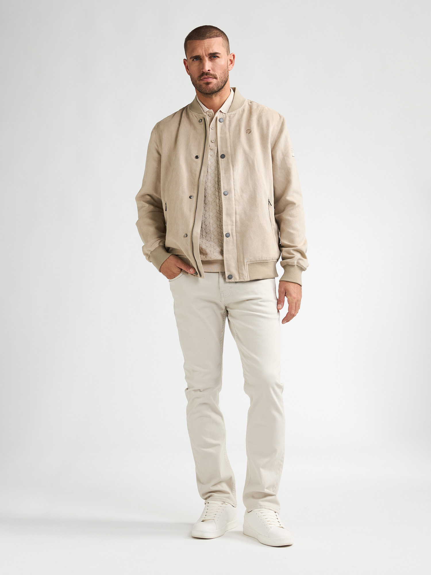 STARLING -M-1060-DNM010 Straight Denim (0112 Seashell)