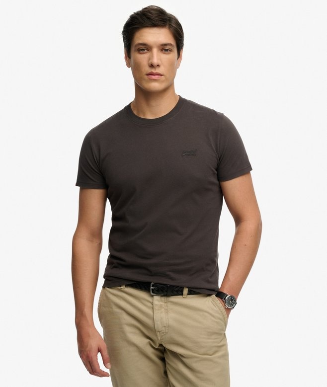 ESSENTIAL LOGO EMB TEE (Carbon Black)