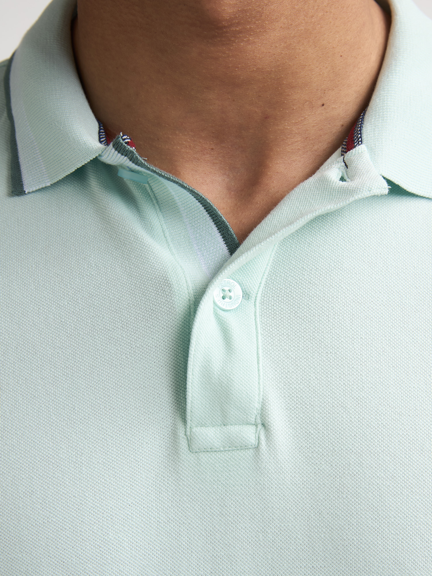 M-1060-POL933 (6168)