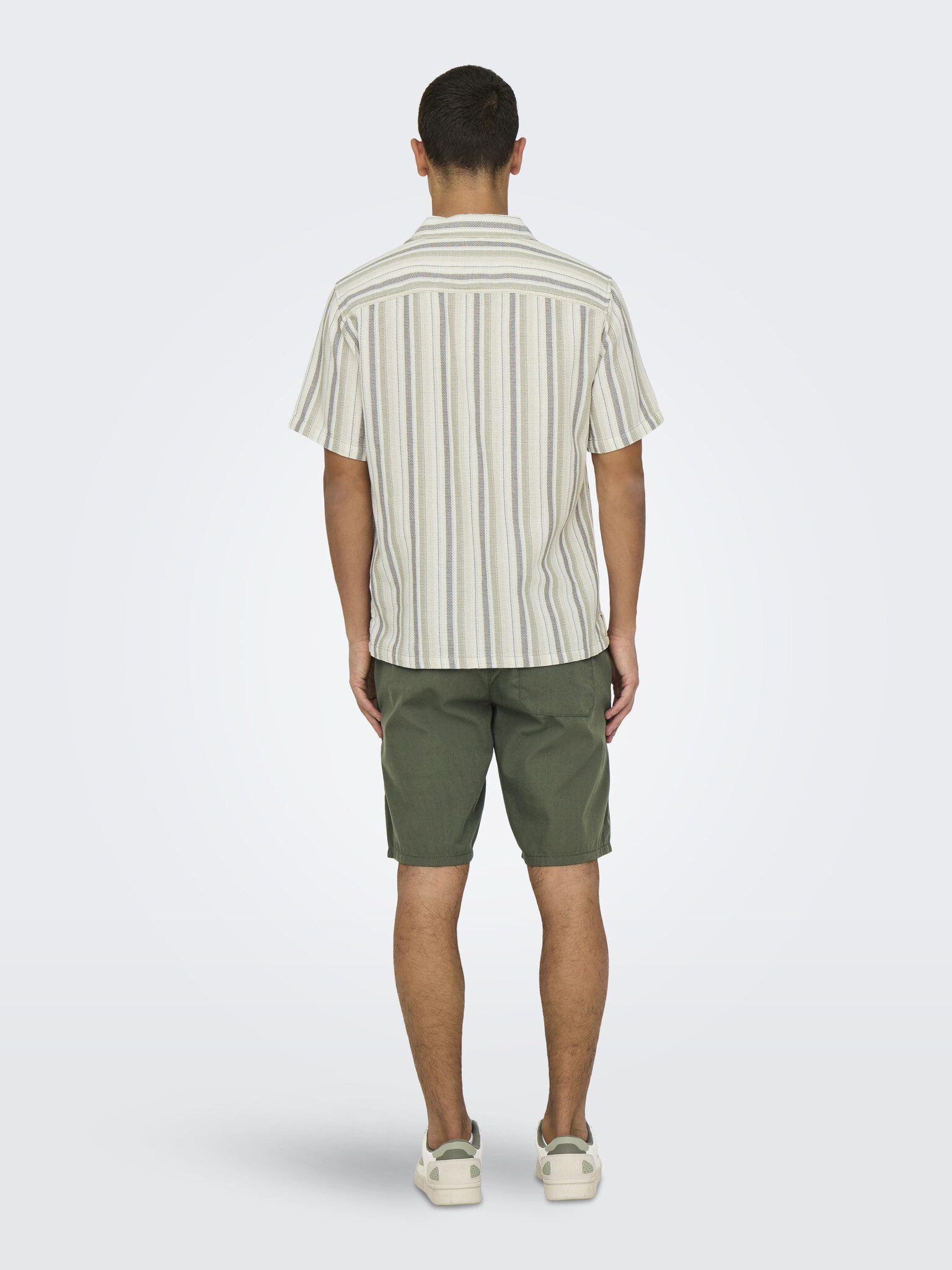 ONSTREV LIFE REG STRIPE SS SHIRT (SEAGRASS/MULTI STRIPE)