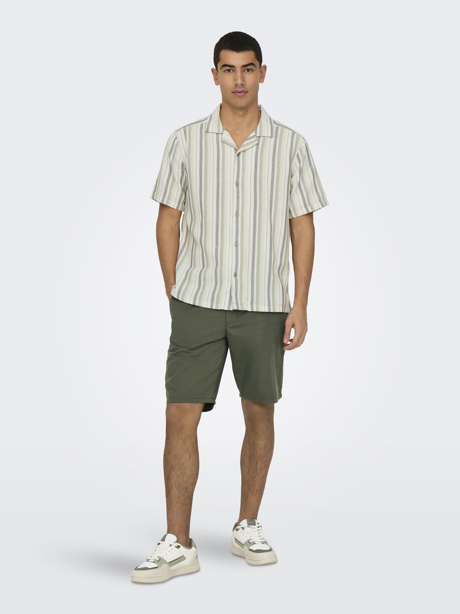 ONSTREV LIFE REG STRIPE SS SHIRT (SEAGRASS/MULTI STRIPE)