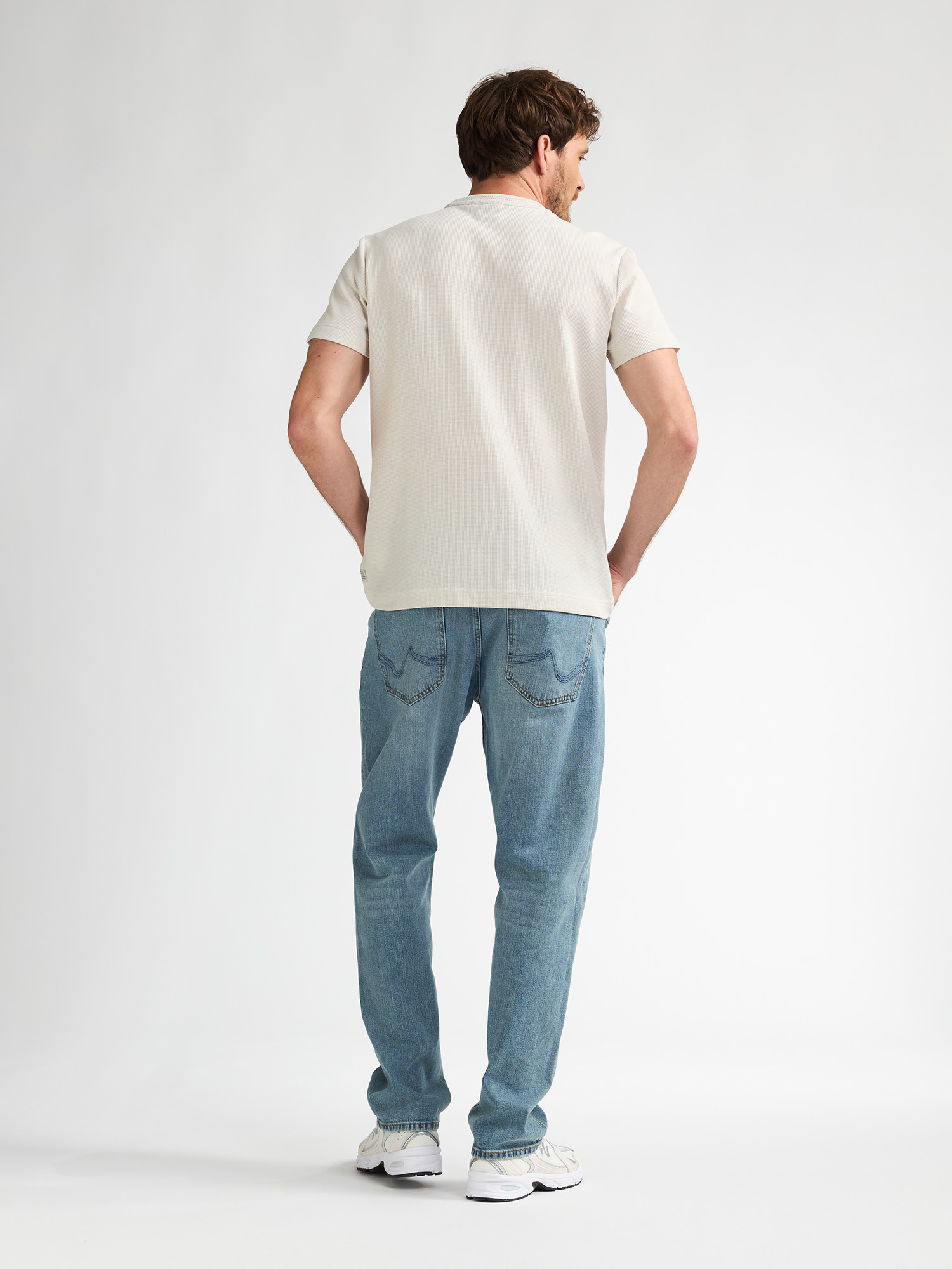 M-1060-TSR621 (0112)