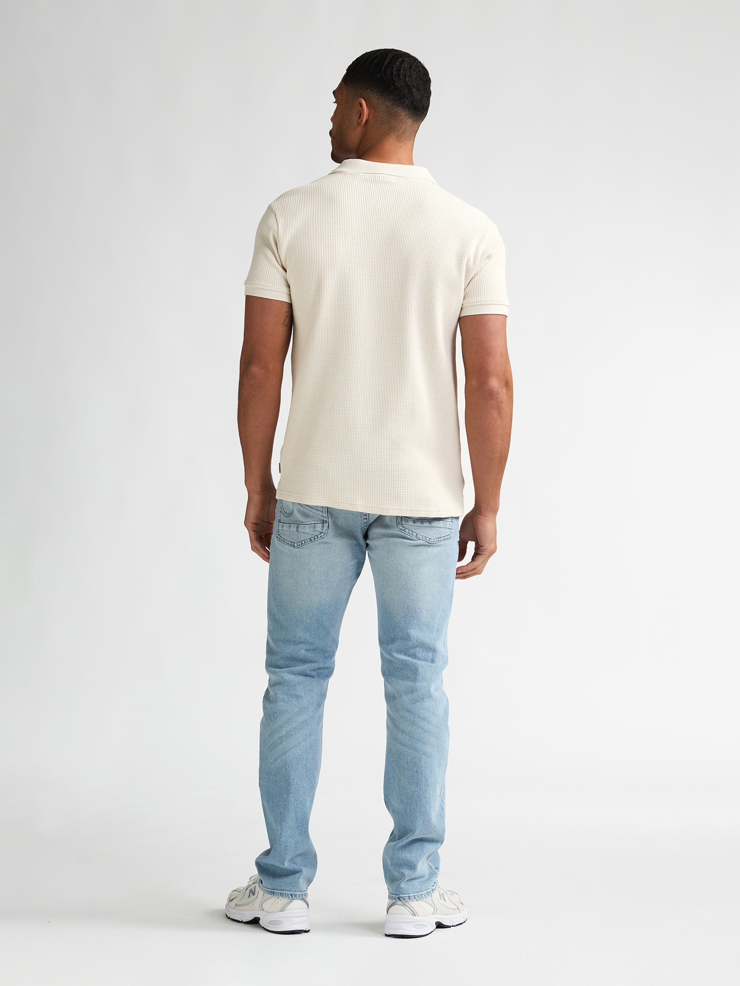 M-1060-POL916 (0112)