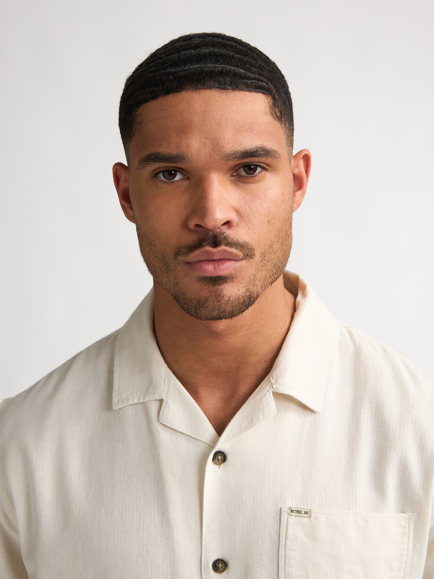 M-1060-SIS410 (0112)