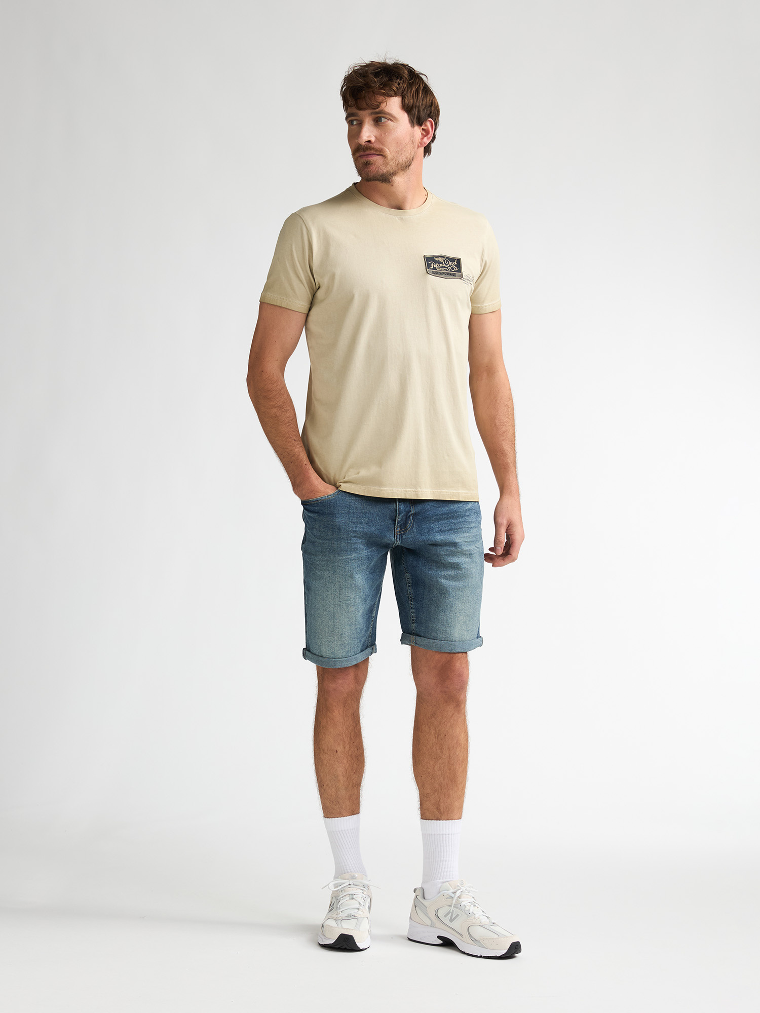 M-1060-SHO002 (5886)