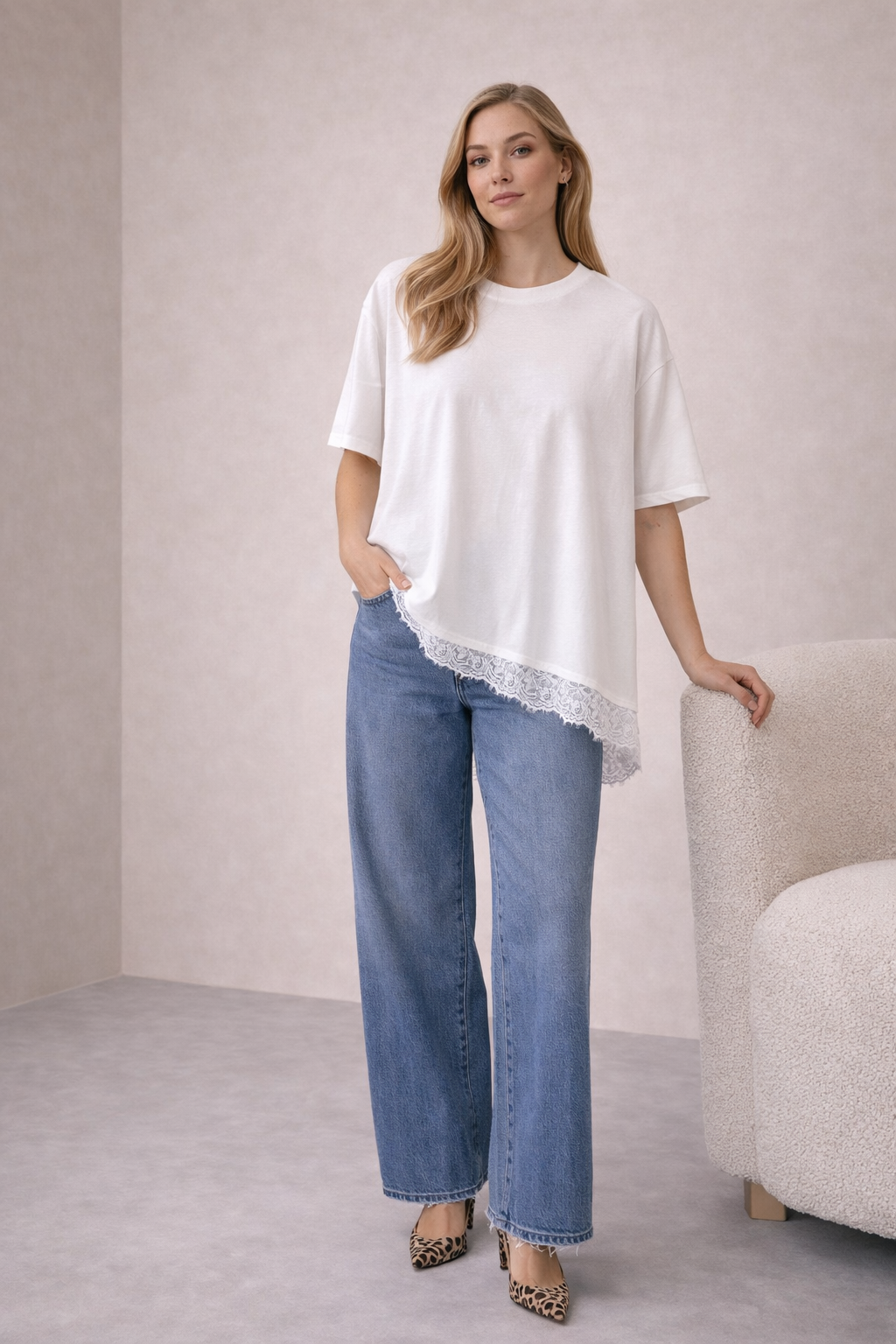 GUILIA Kant T-shirt (White)