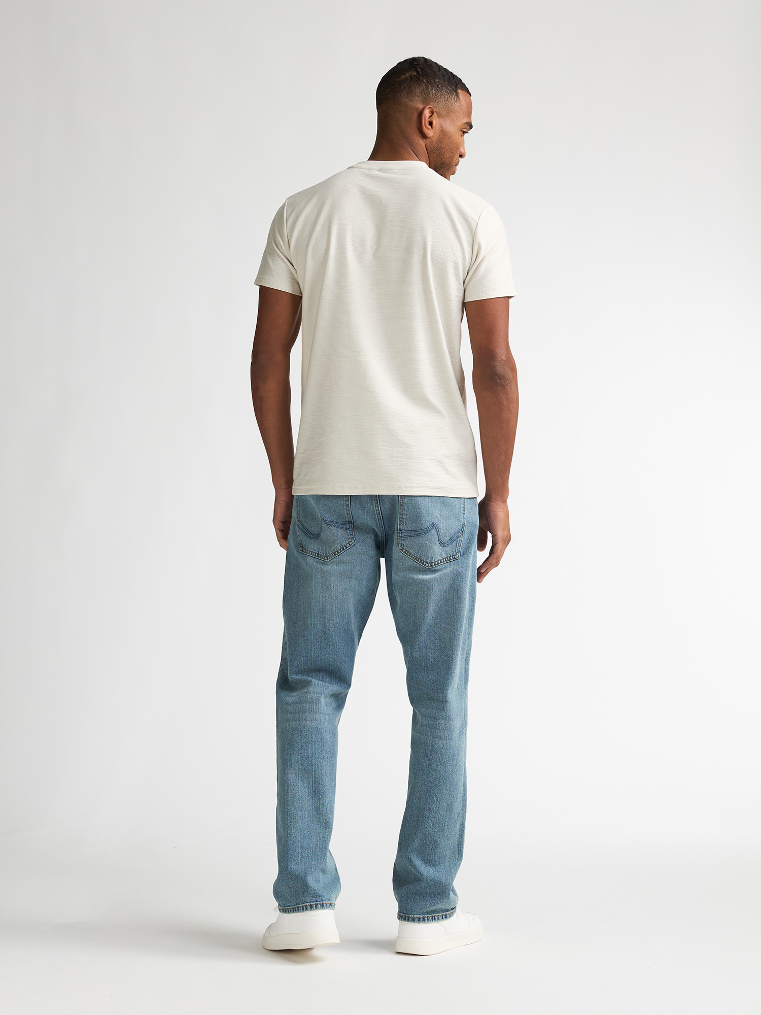 M-1060-TSR610 (0112)