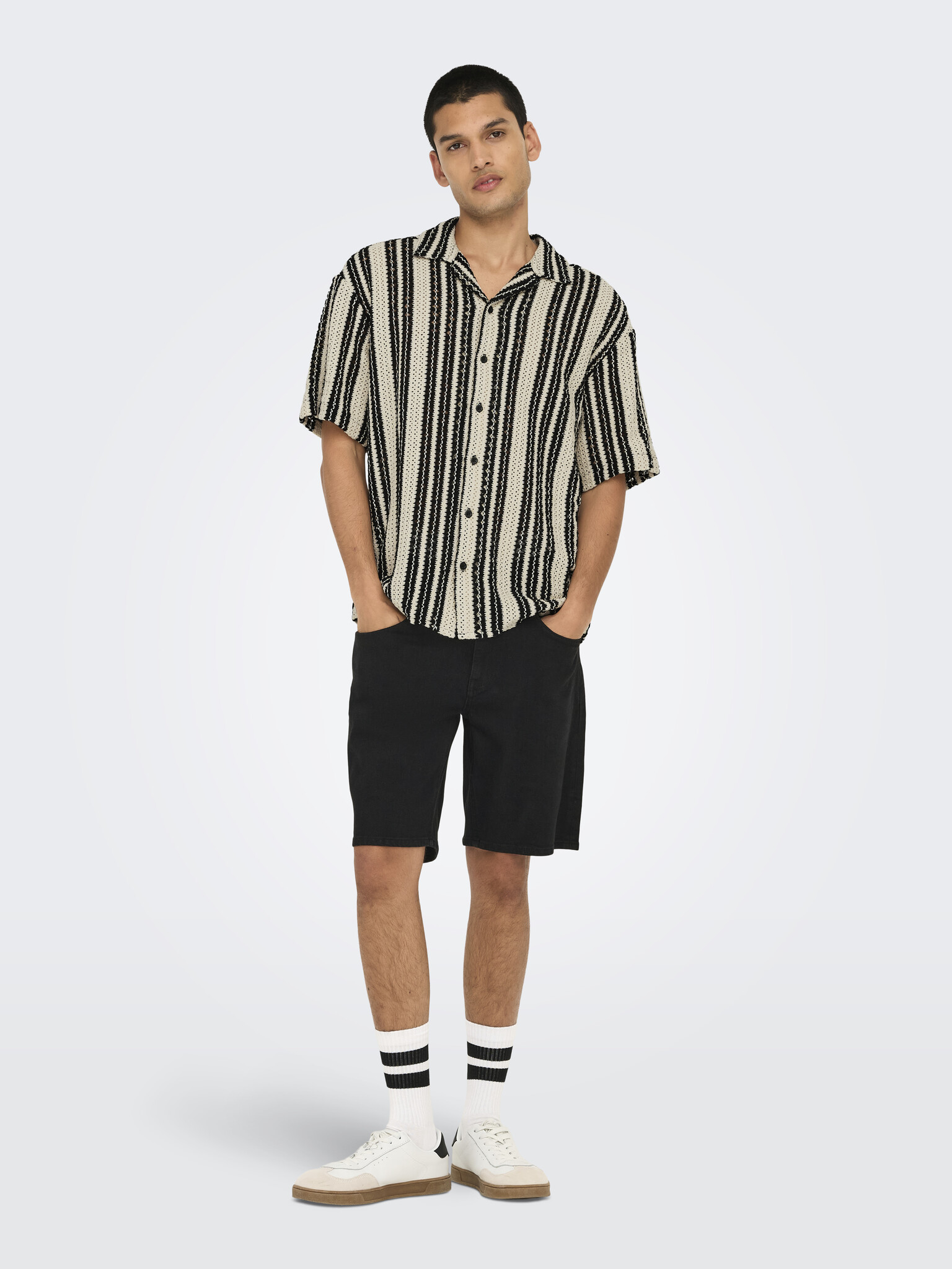 ONSDANI CROCHET SS SHIRT (Cloud dancer/black)