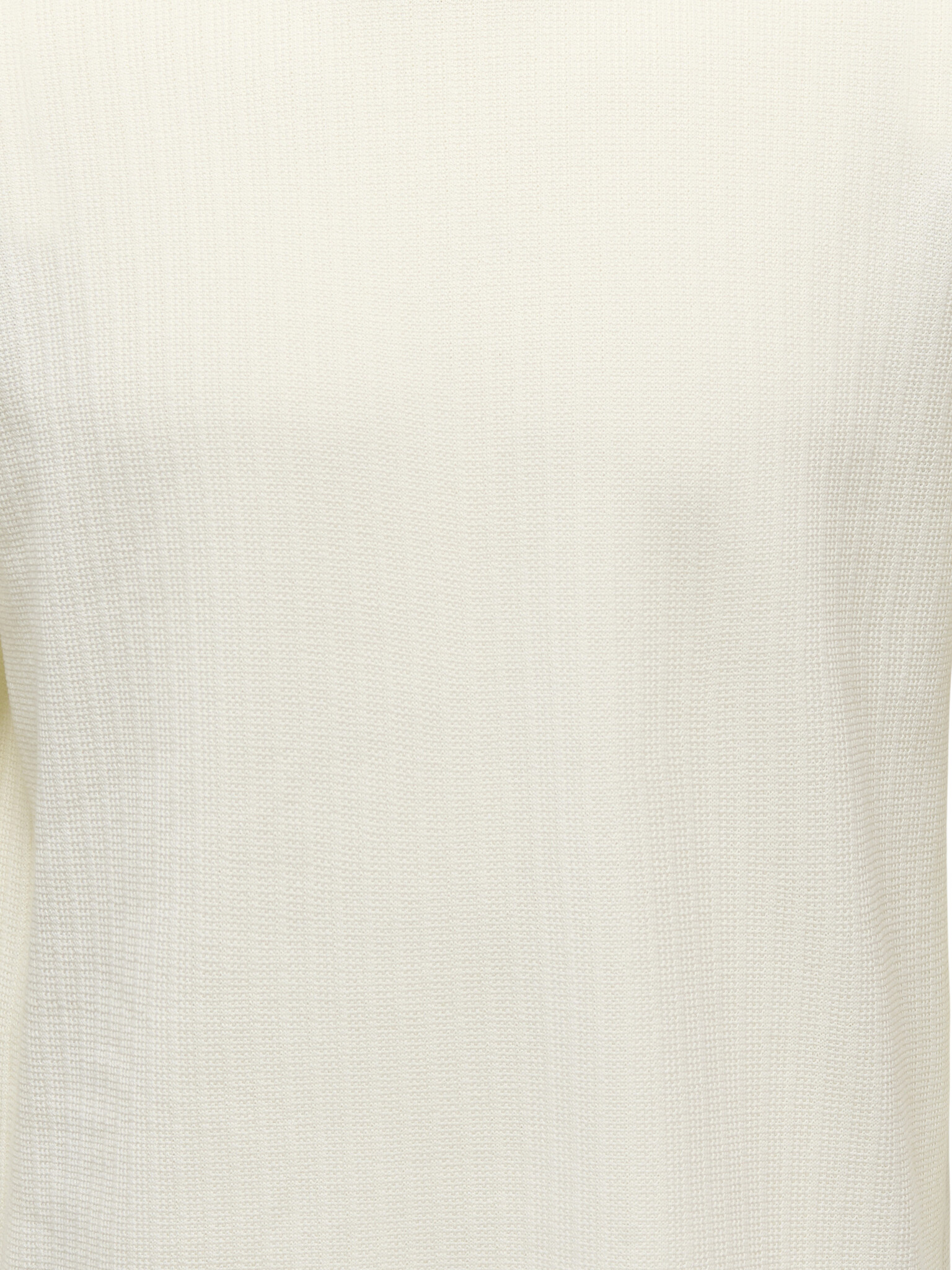 ONSTREY LIFE REG SS FRML TEE (Gardenia)