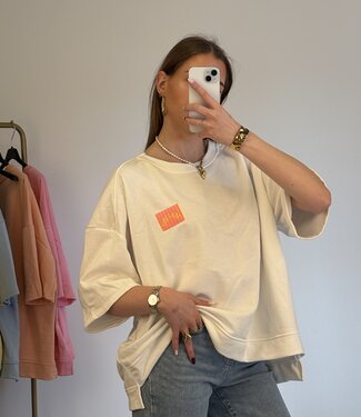 MALIBU Patches SS Sweater (White)