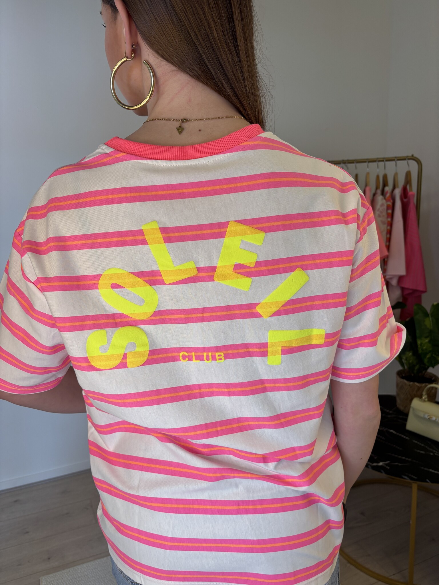 SOLEIL Stripes (Neon Pink/White)