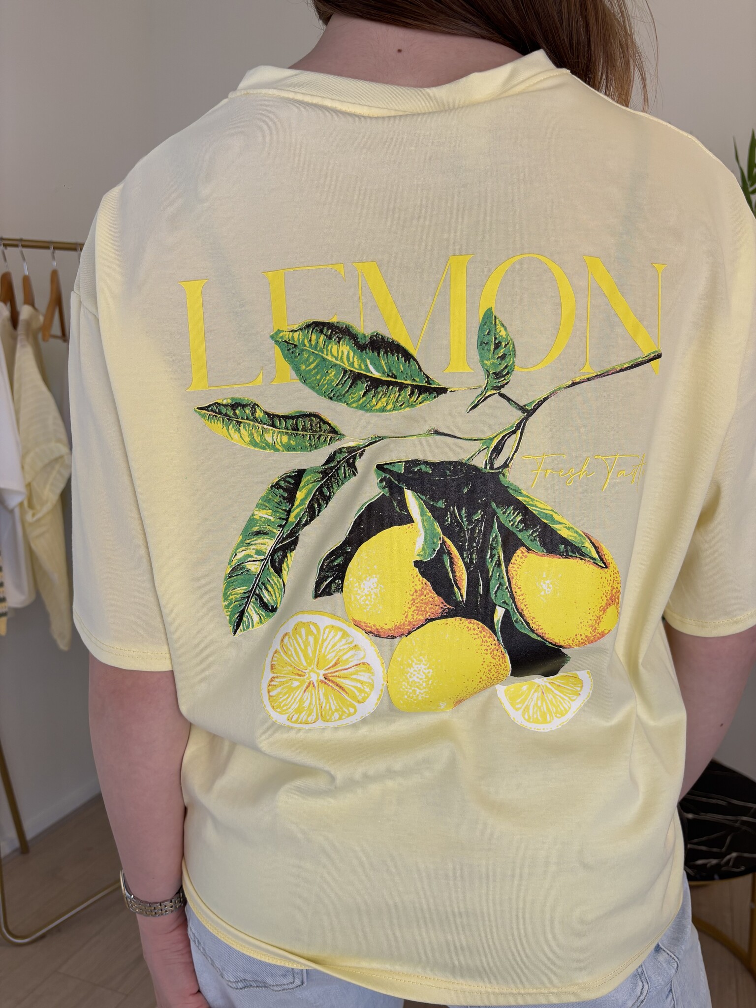 LEMON T-shirt Hanger (Yellow/Grape)