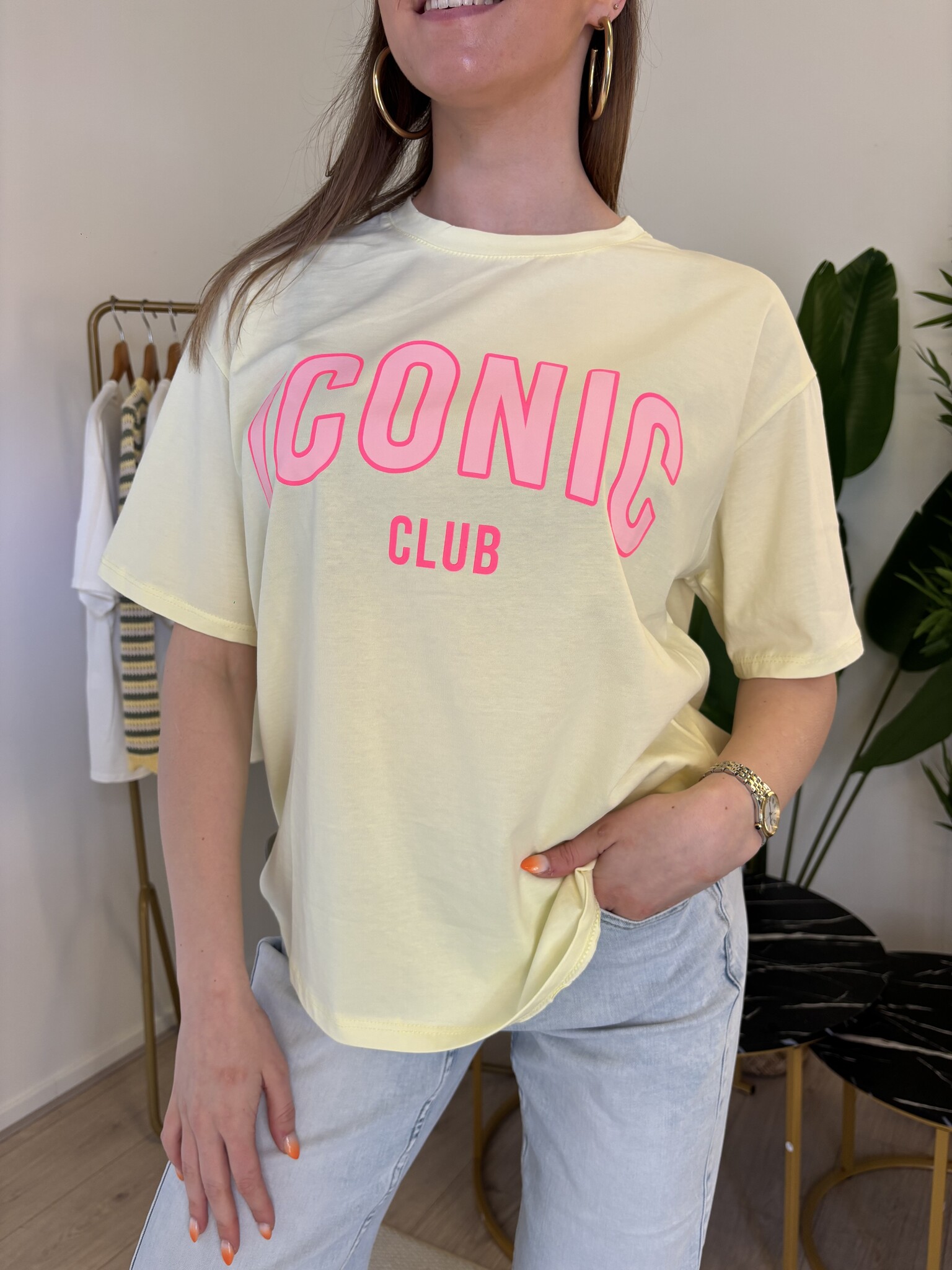 ICONIC T-Shirt (Yellow/Pink)