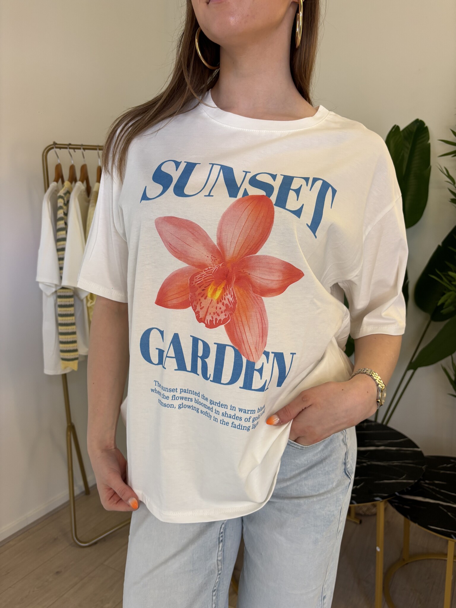 SUNSET GARDEN T-shirt