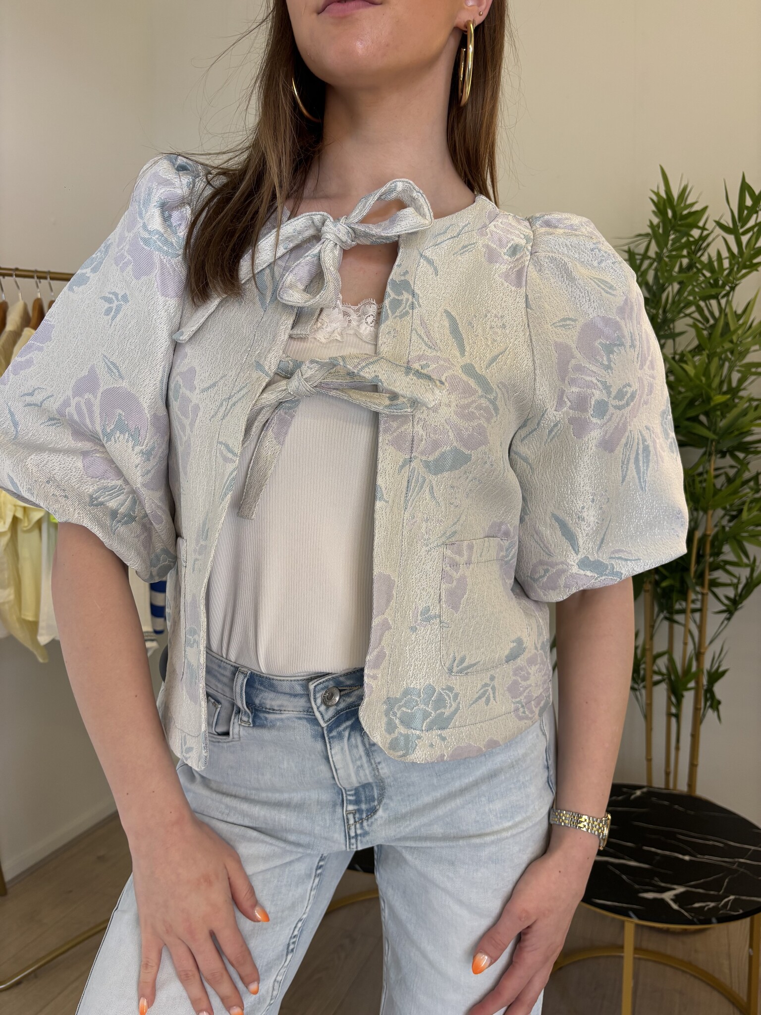 LOLA Floral Tie Front Top (Blue)
