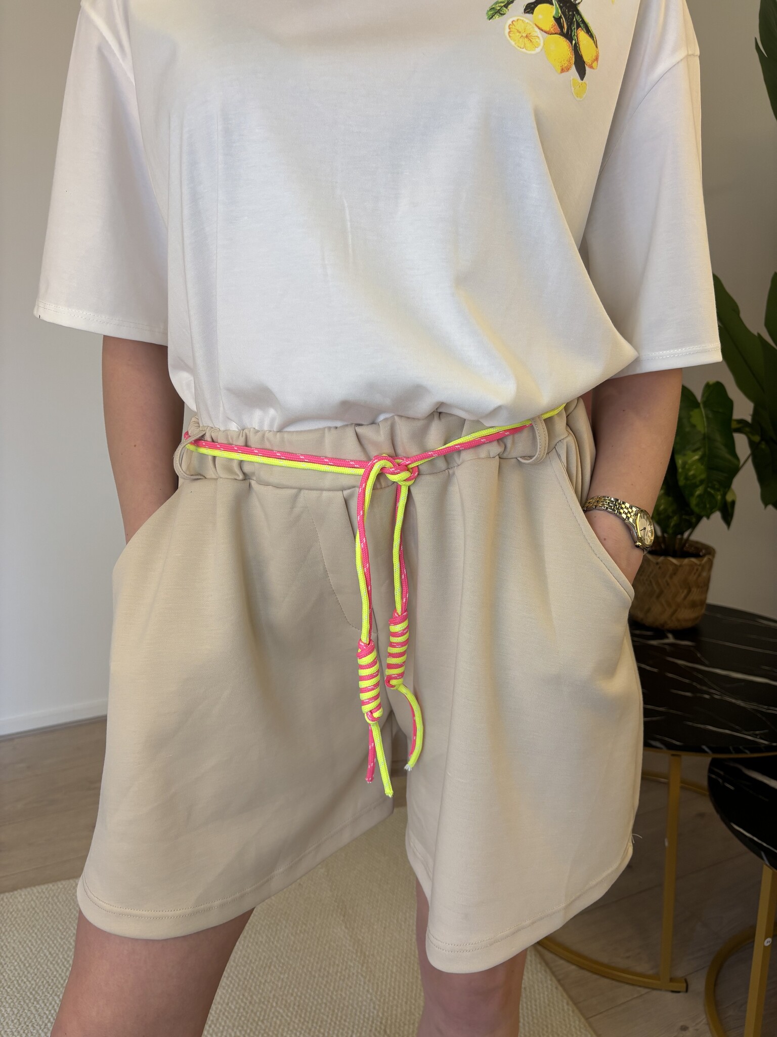 JIA Banu Short (Beige)