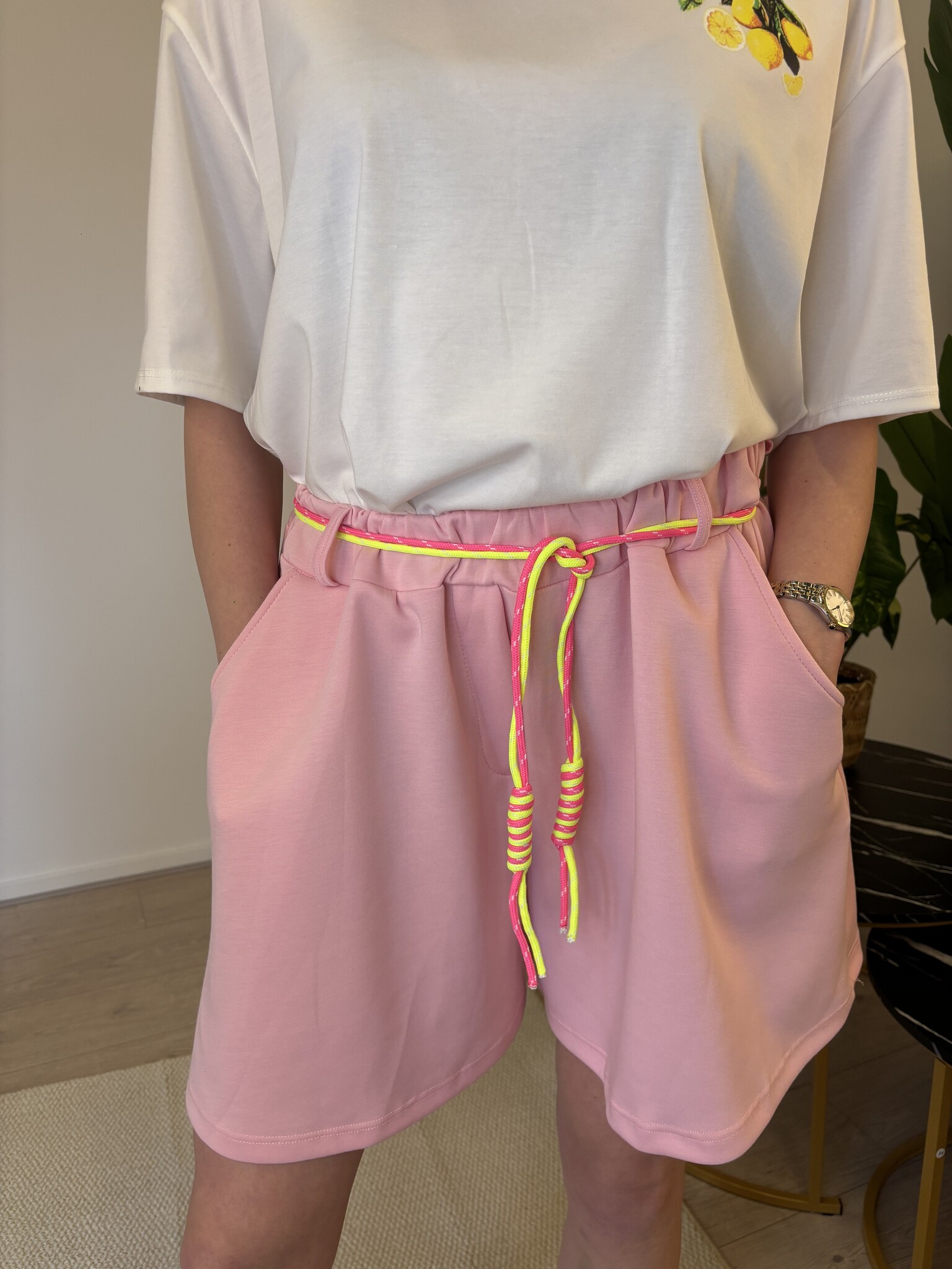 JIA Banu Short (Light Pink)