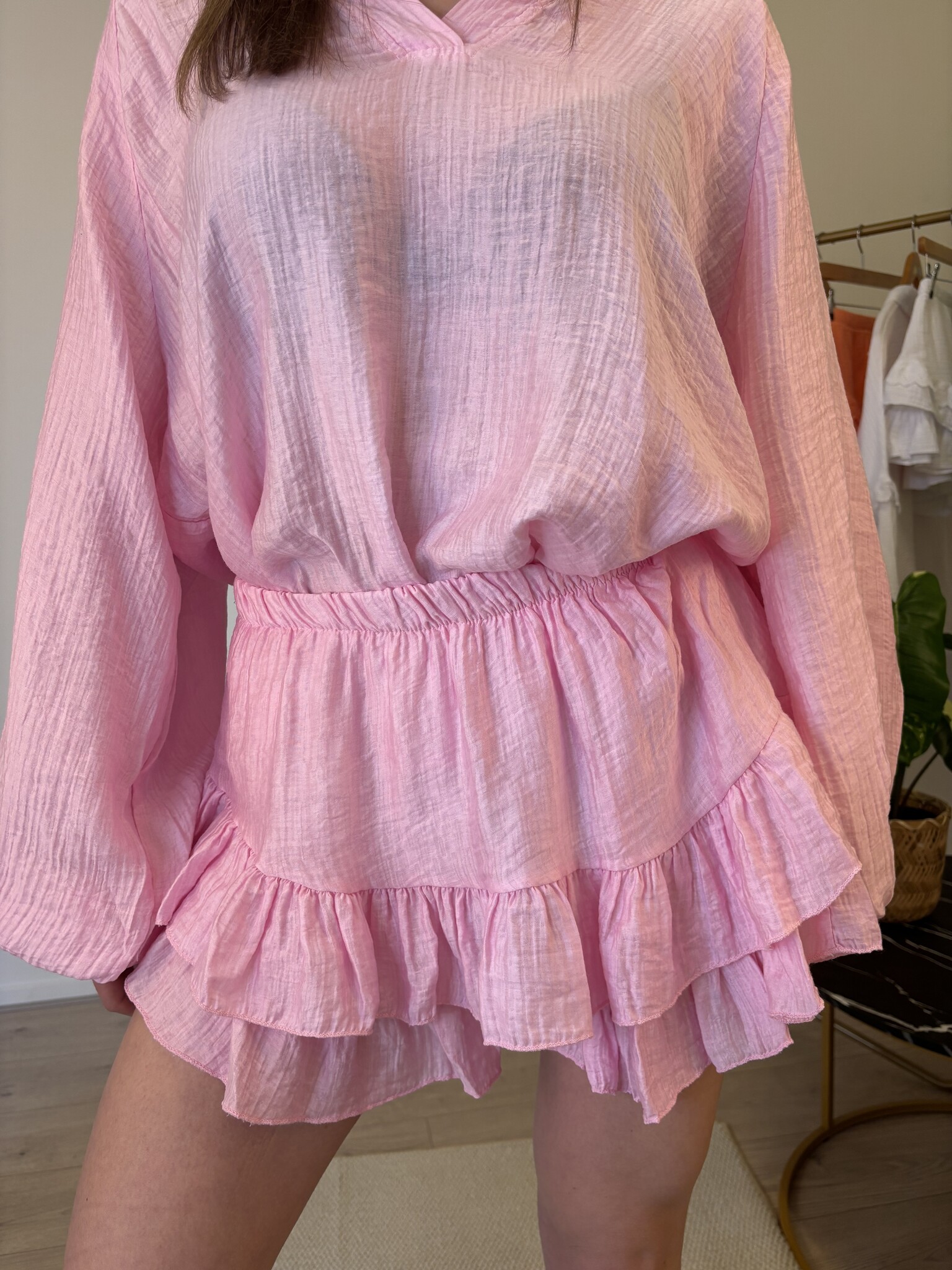 RAVEN 100% Lyocell Short (Pink)