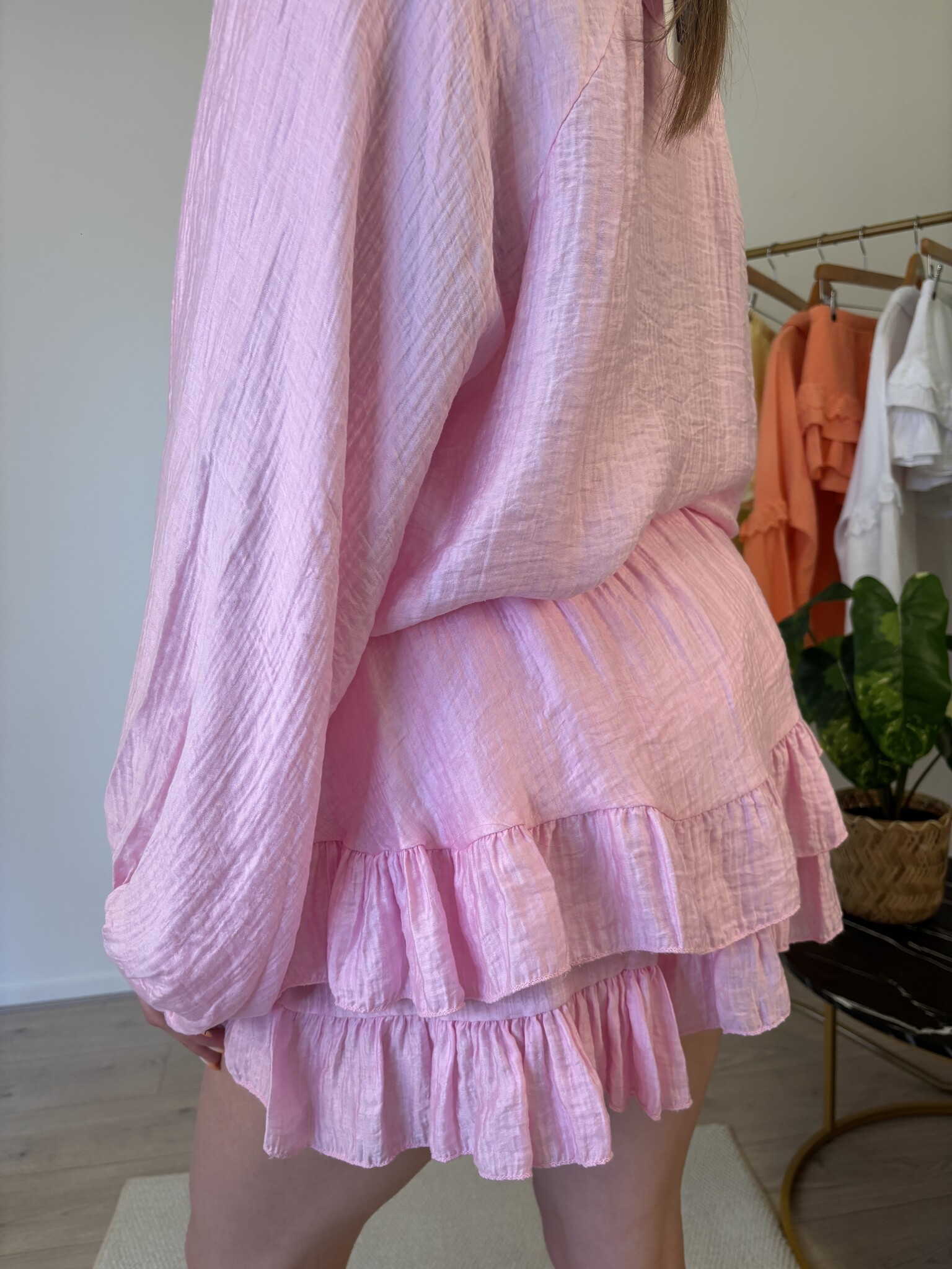 RAVEN 100% Lyocell Short (Pink)
