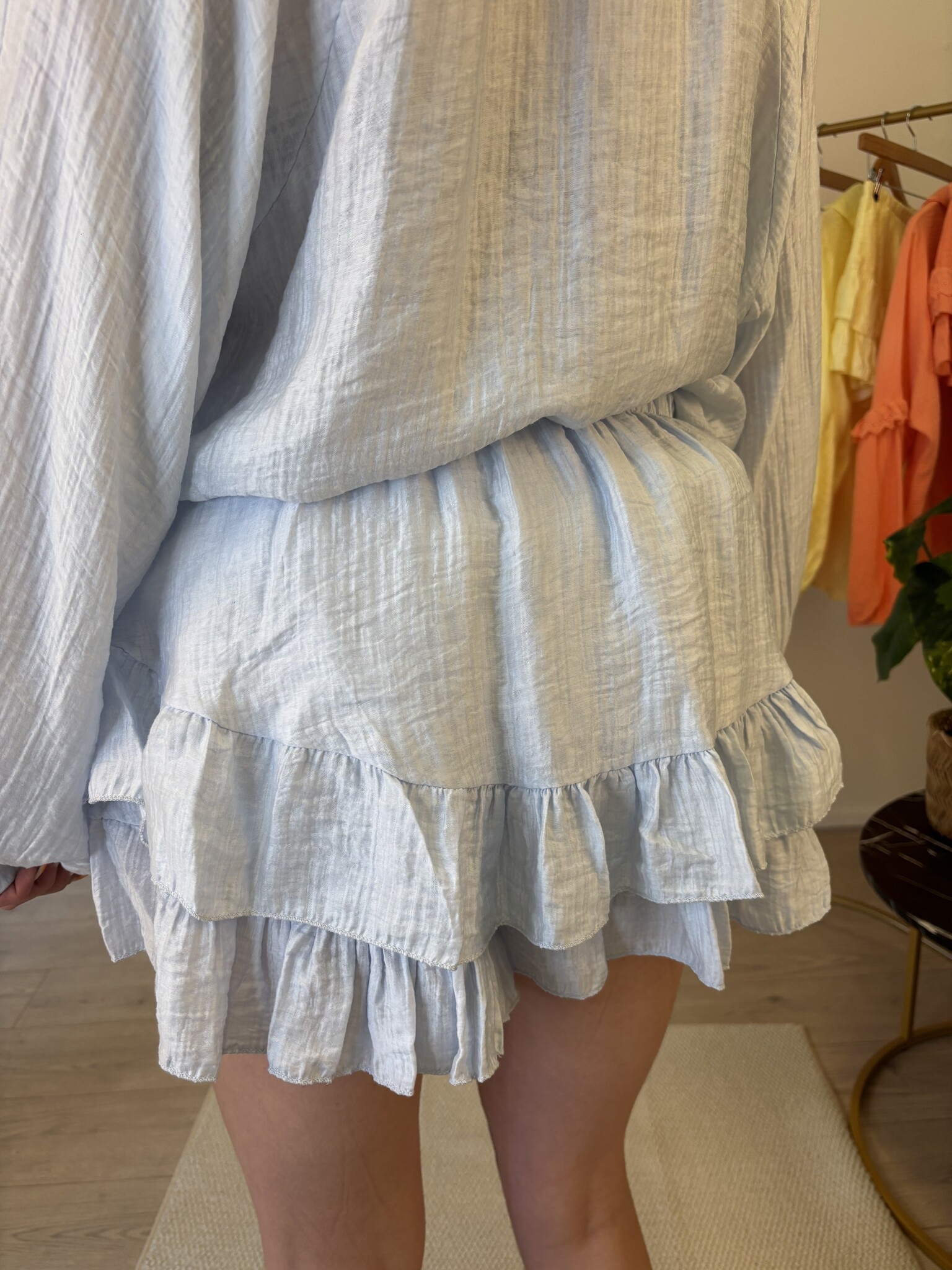 RAVEN 100% Lyocell Short (Sky Blue)