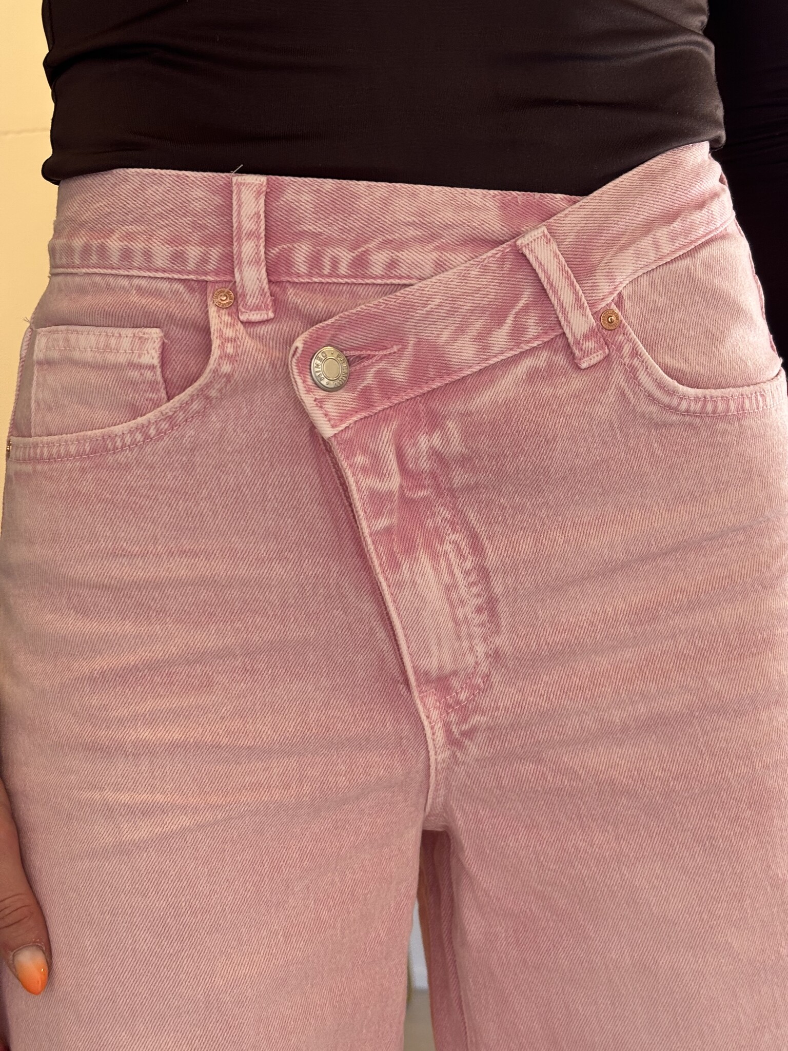 AMELI Straight Fit Jeans (Pink)